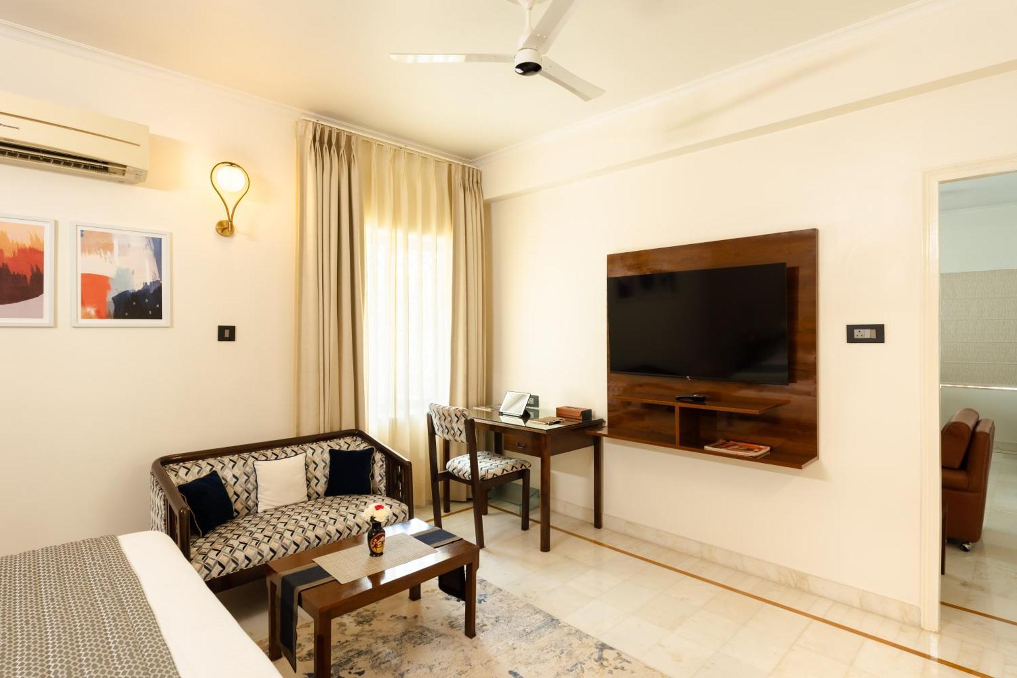 Homestay Livistay - A Luxury Gurgaon