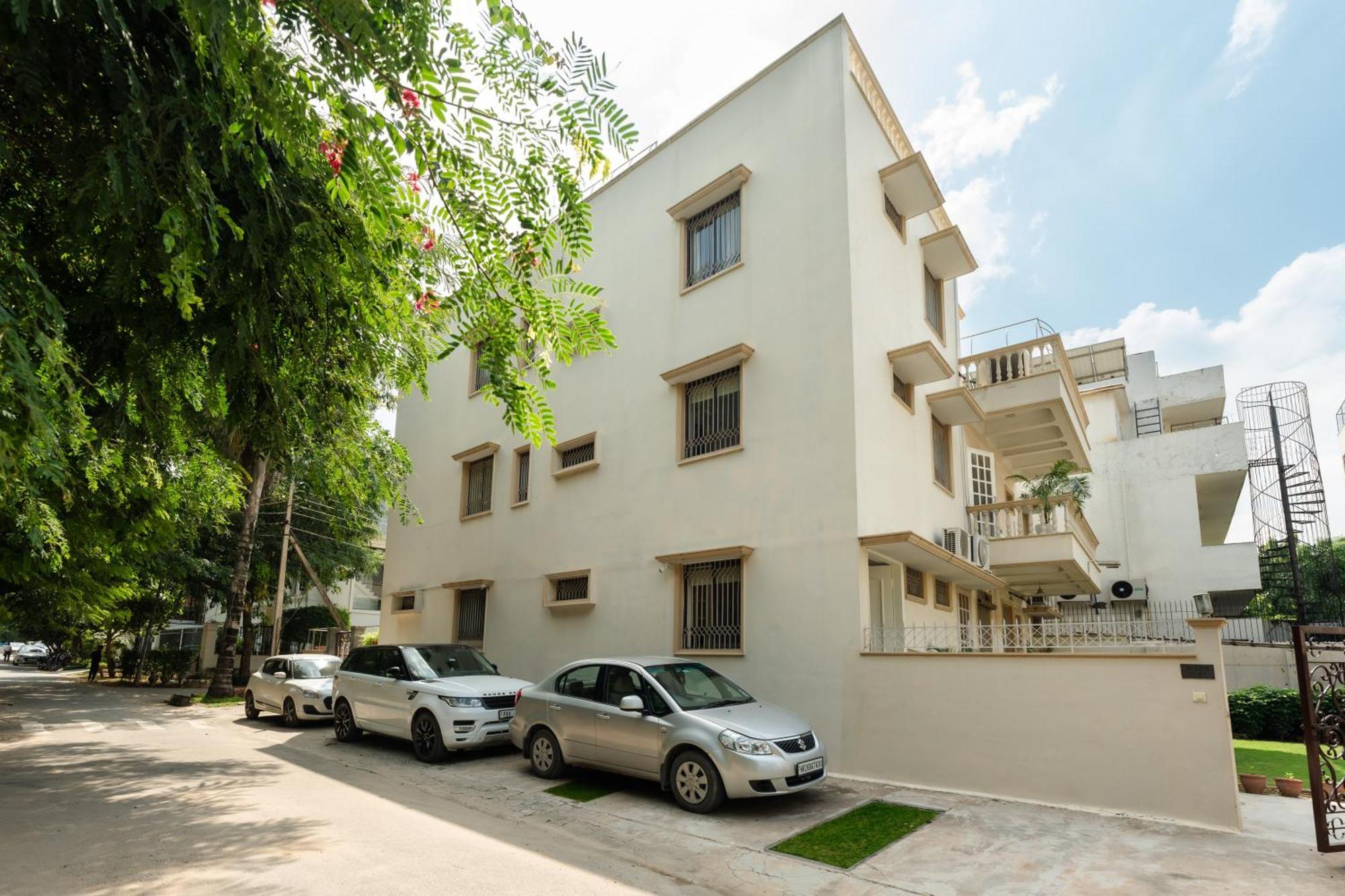 Livistay - A Luxury * Gurgaon
