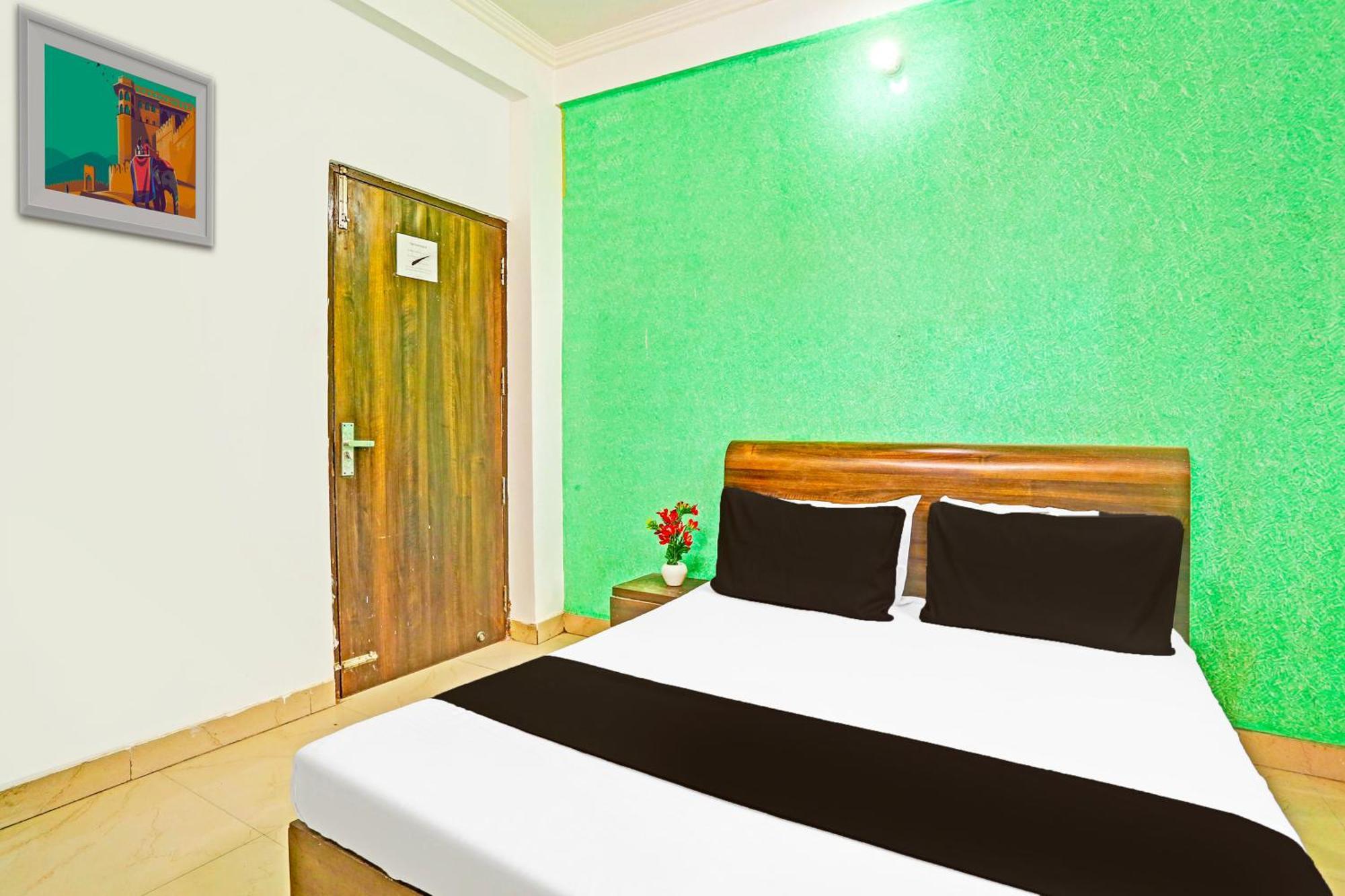 Hotel O Paradise Residency Gurgaon