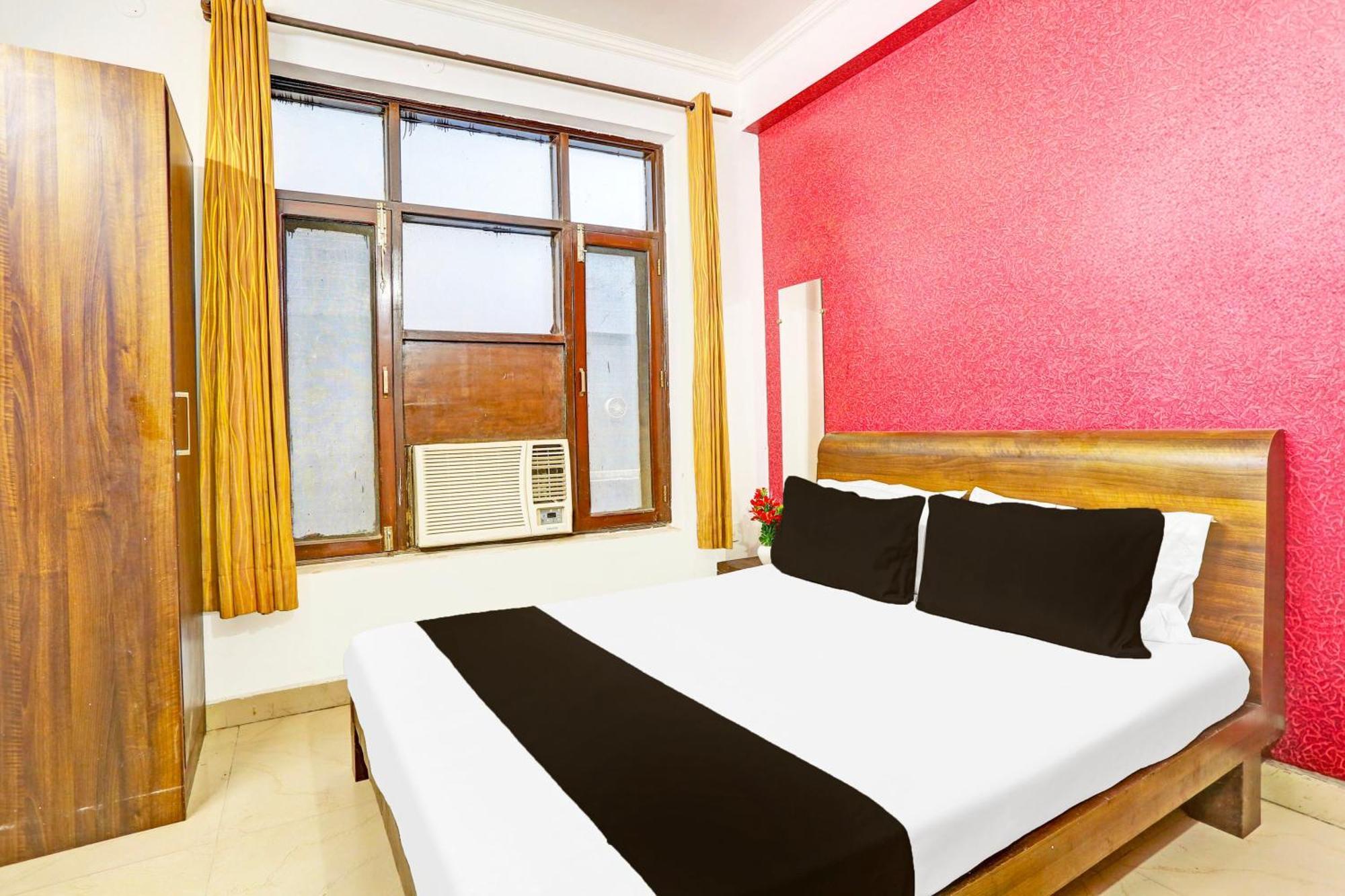 Hotel O Paradise Residency