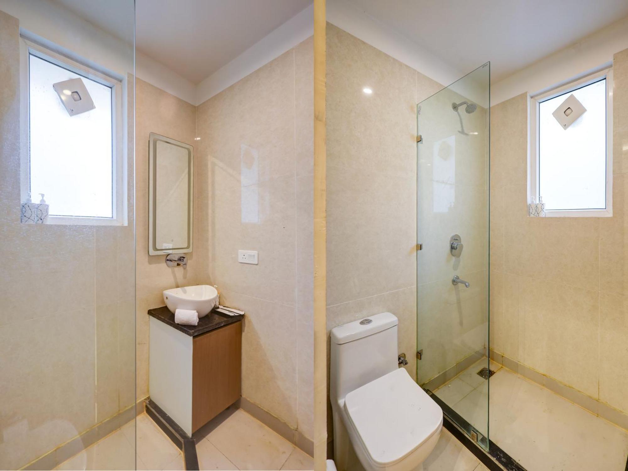 Apartment Flxho Penta - 1 Bhk Luxury Golf Course Road