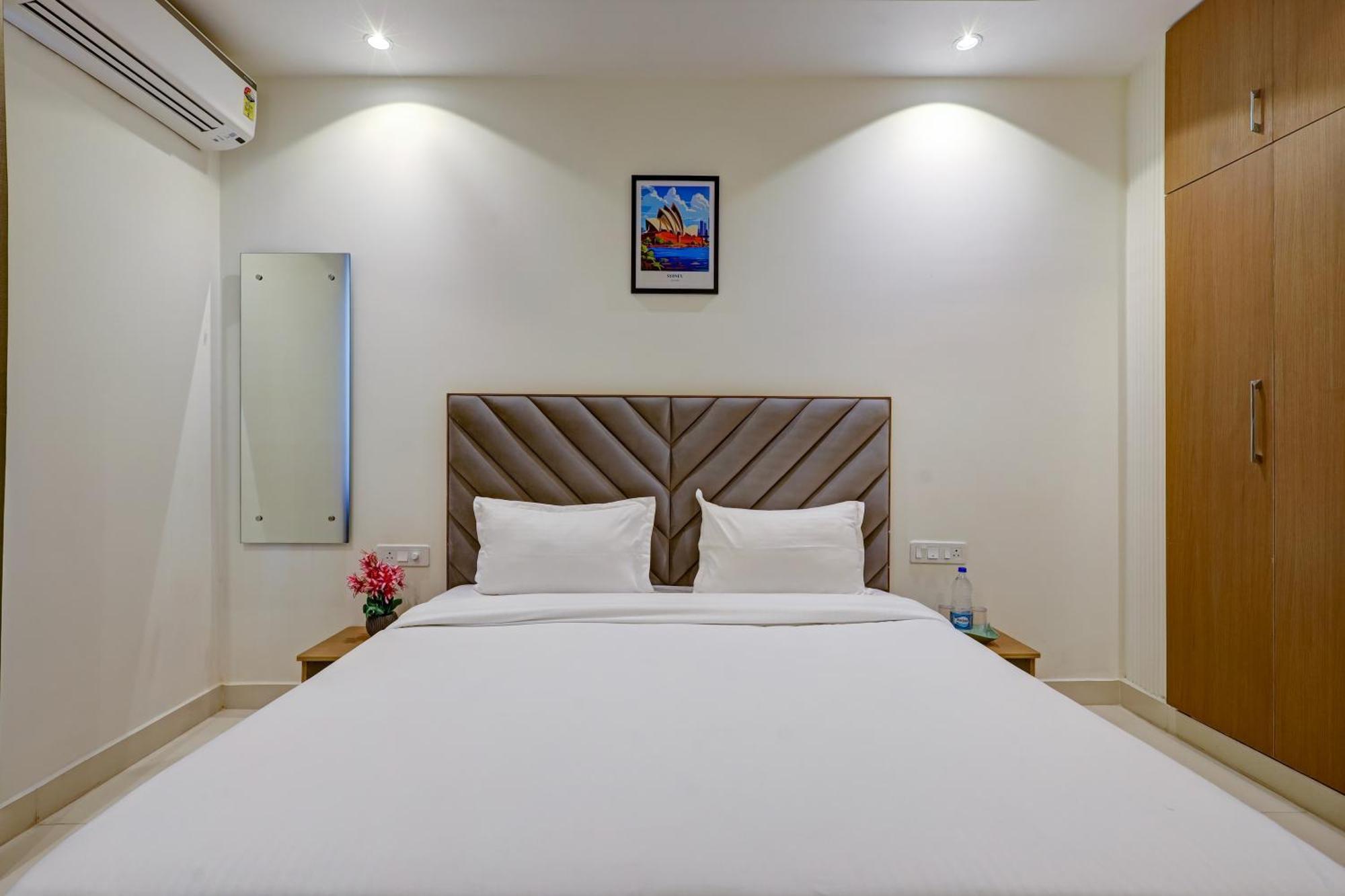 Flxho Penta - 1 Bhk Luxury Golf Course Road * Gurgaon