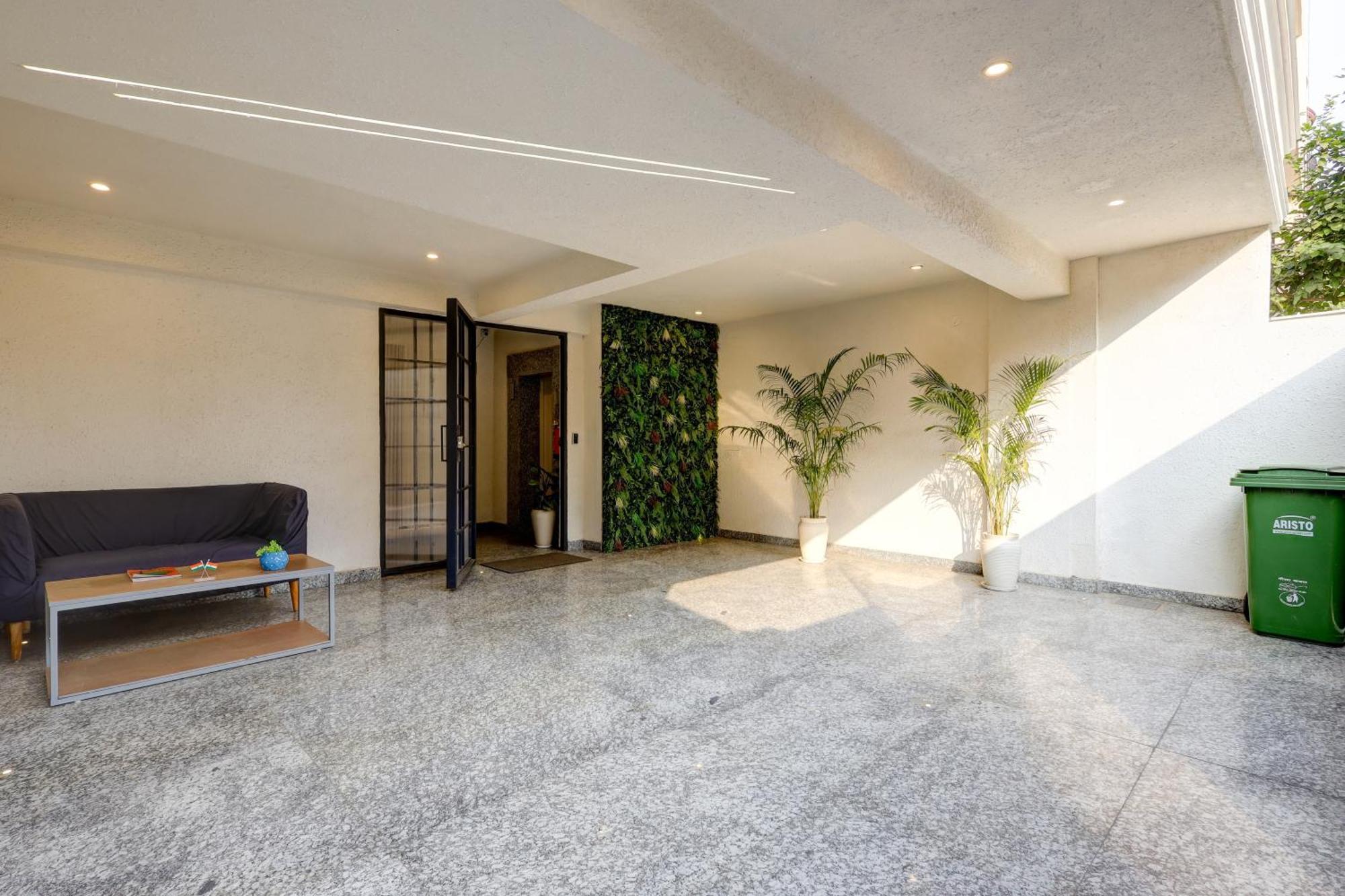 Apartment Flxho Penta - 1 Bhk Luxury Golf Course Road Gurgaon