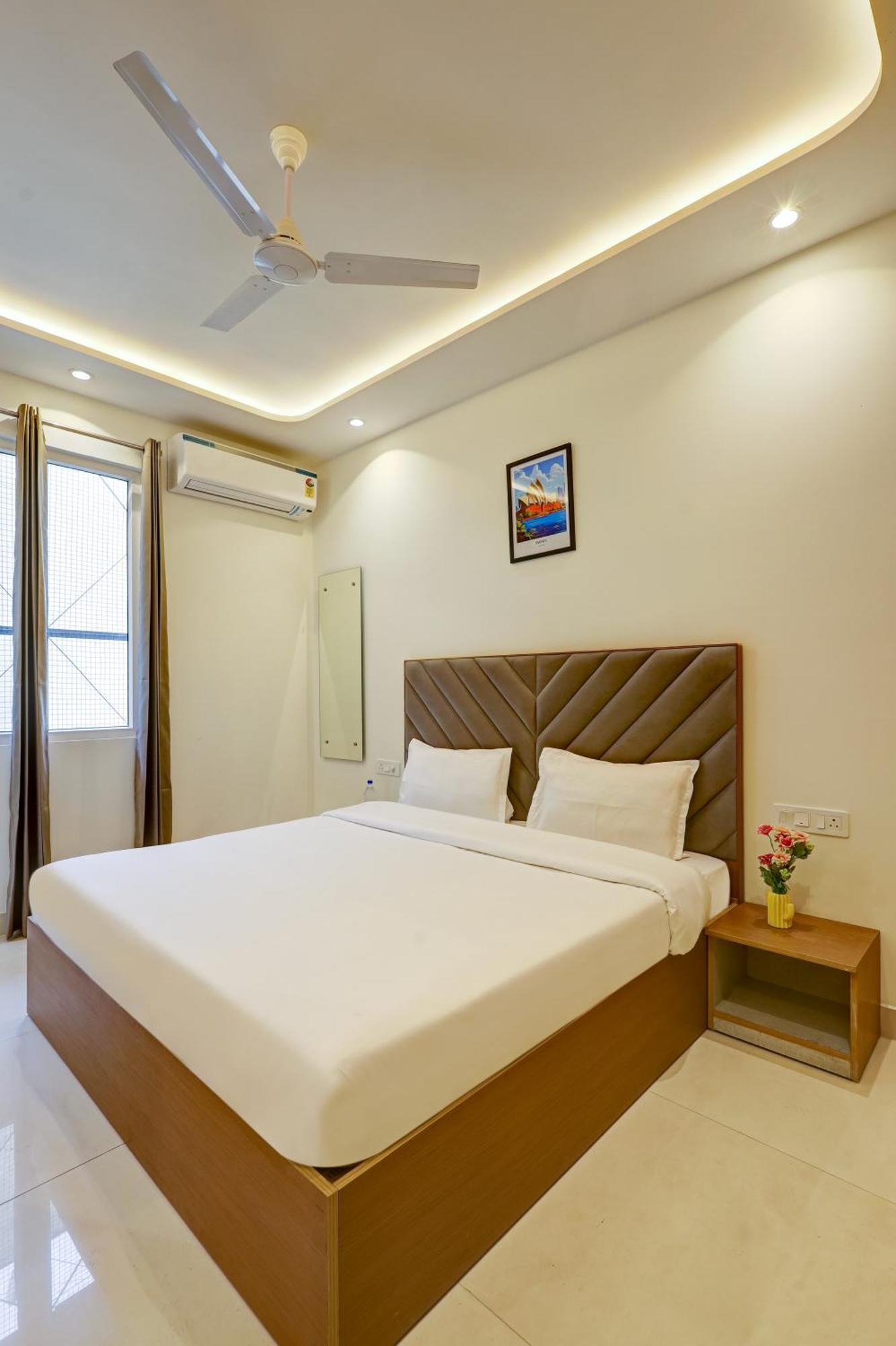 Flxho Penta - 1 Bhk Luxury Golf Course Road Gurgaon