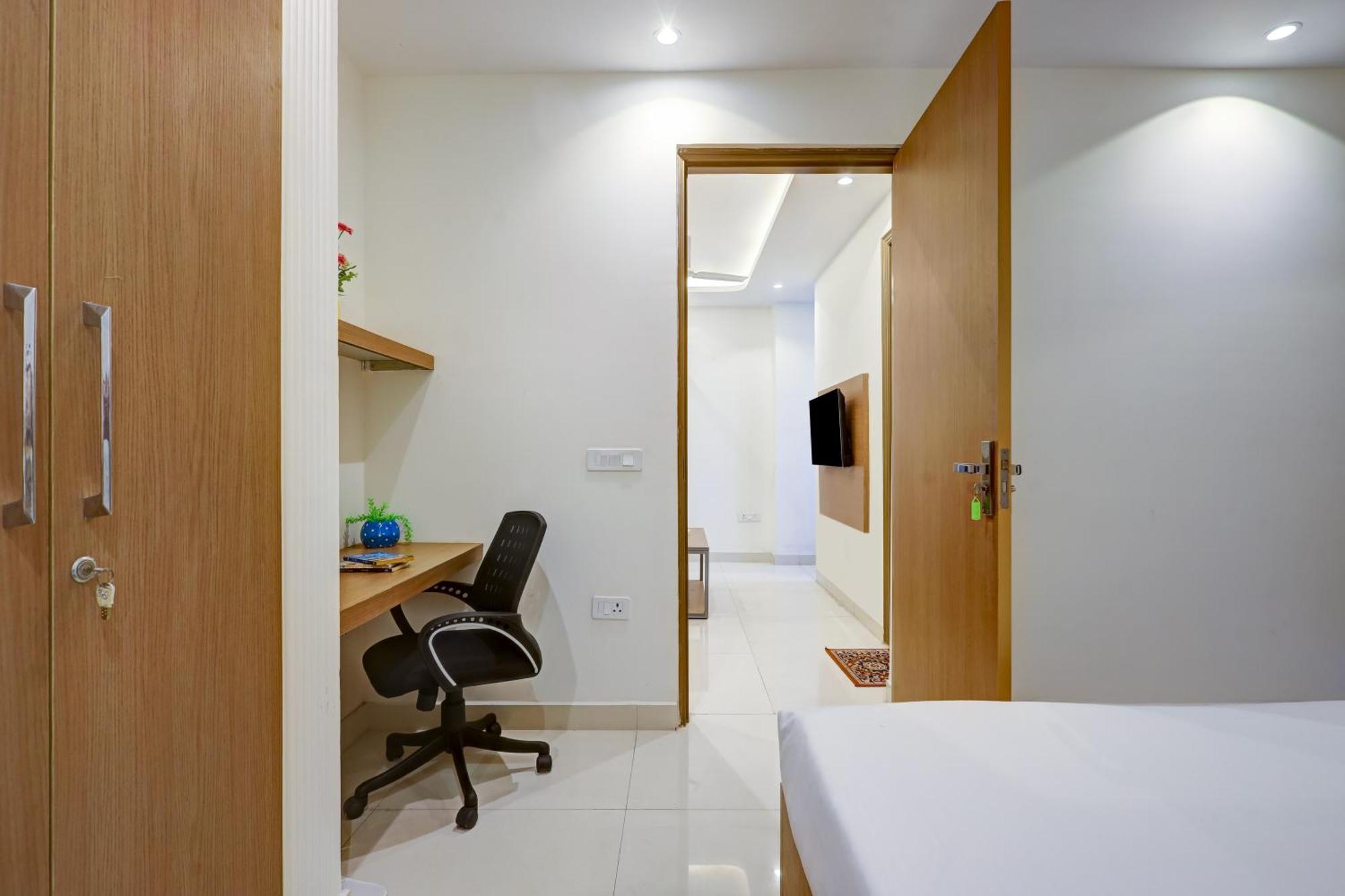 Apartment Flxho Penta - 1 Bhk Luxury Golf Course Road *