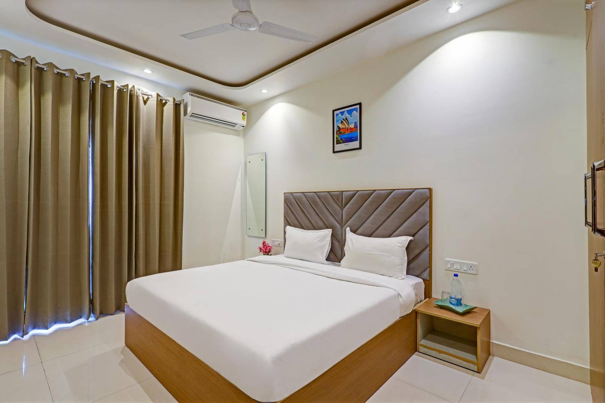 Flxho Penta - 1 Bhk Luxury Golf Course Road Apartment Gurgaon