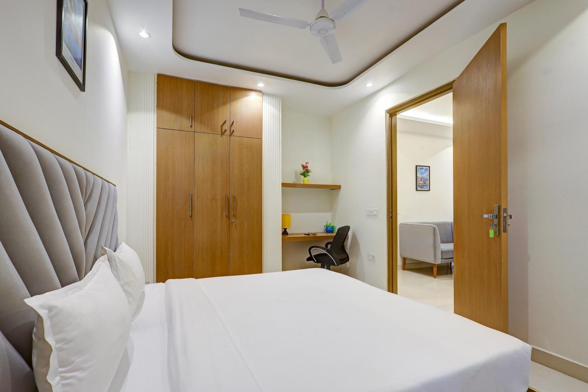 Flxho Penta - 1 Bhk Luxury Golf Course Road Gurgaon