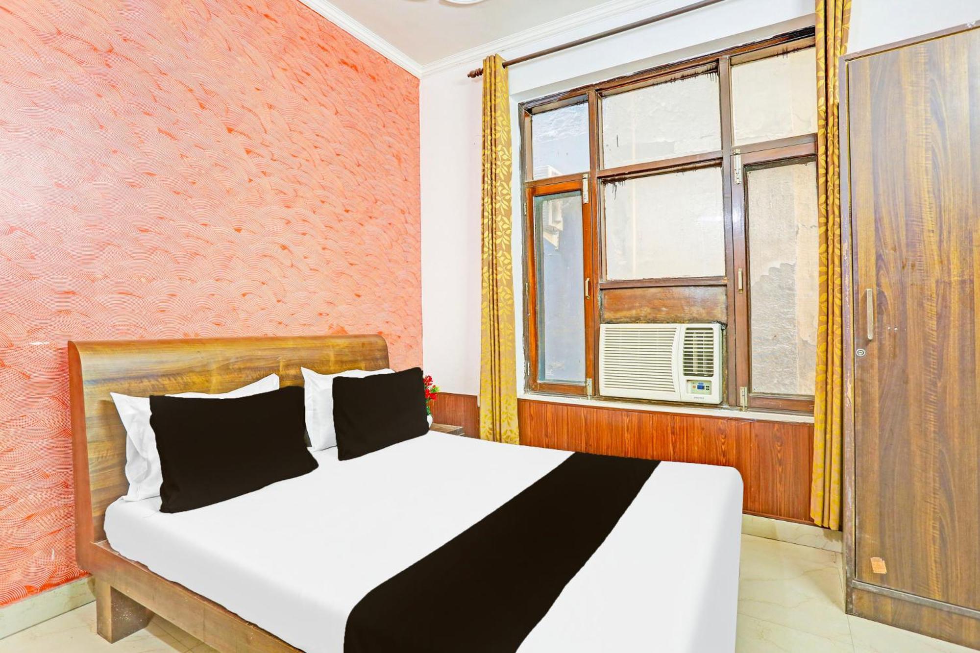 Hotel O Paradise Residency 3*