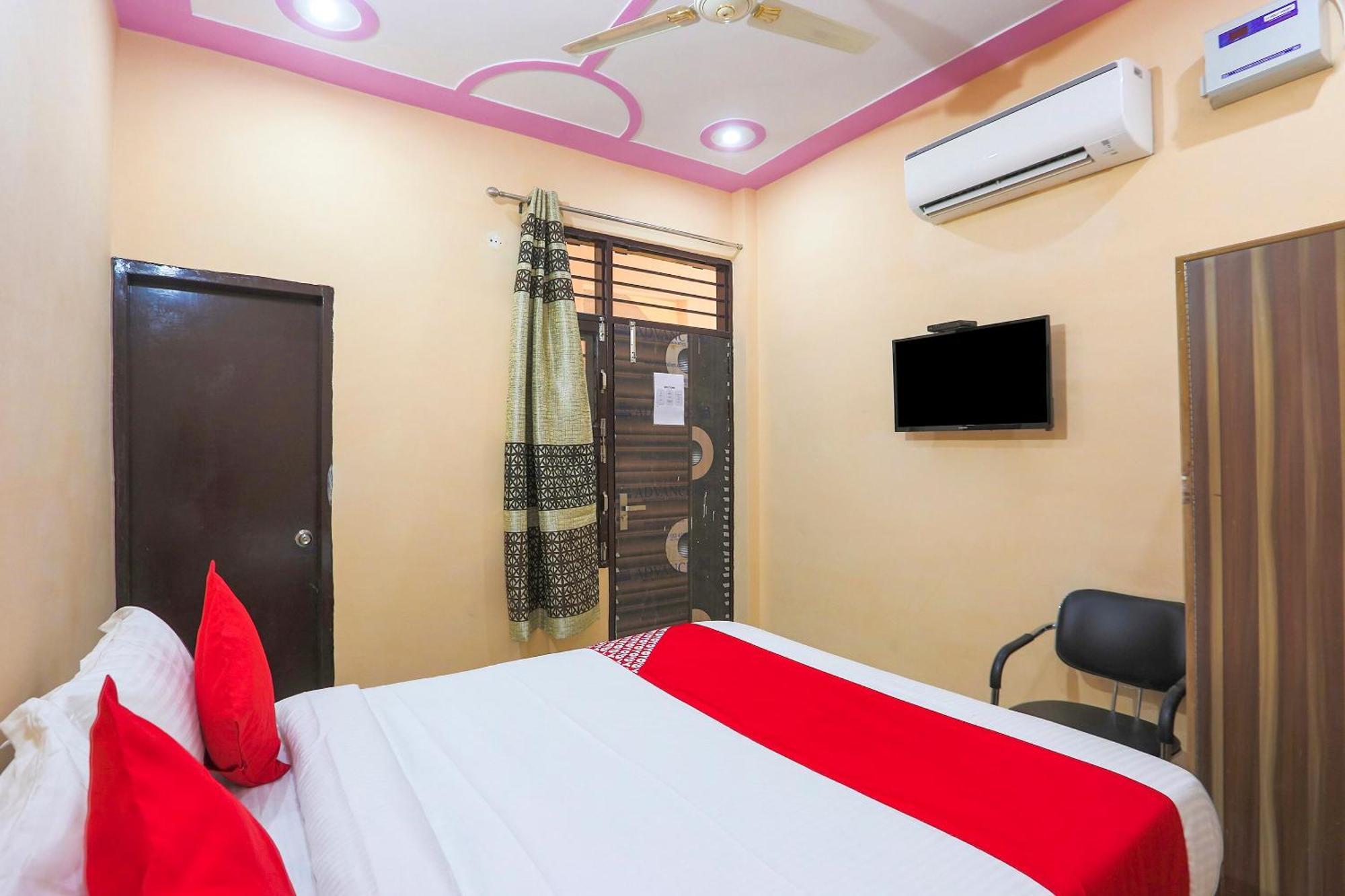 Hotel O Royal 3*