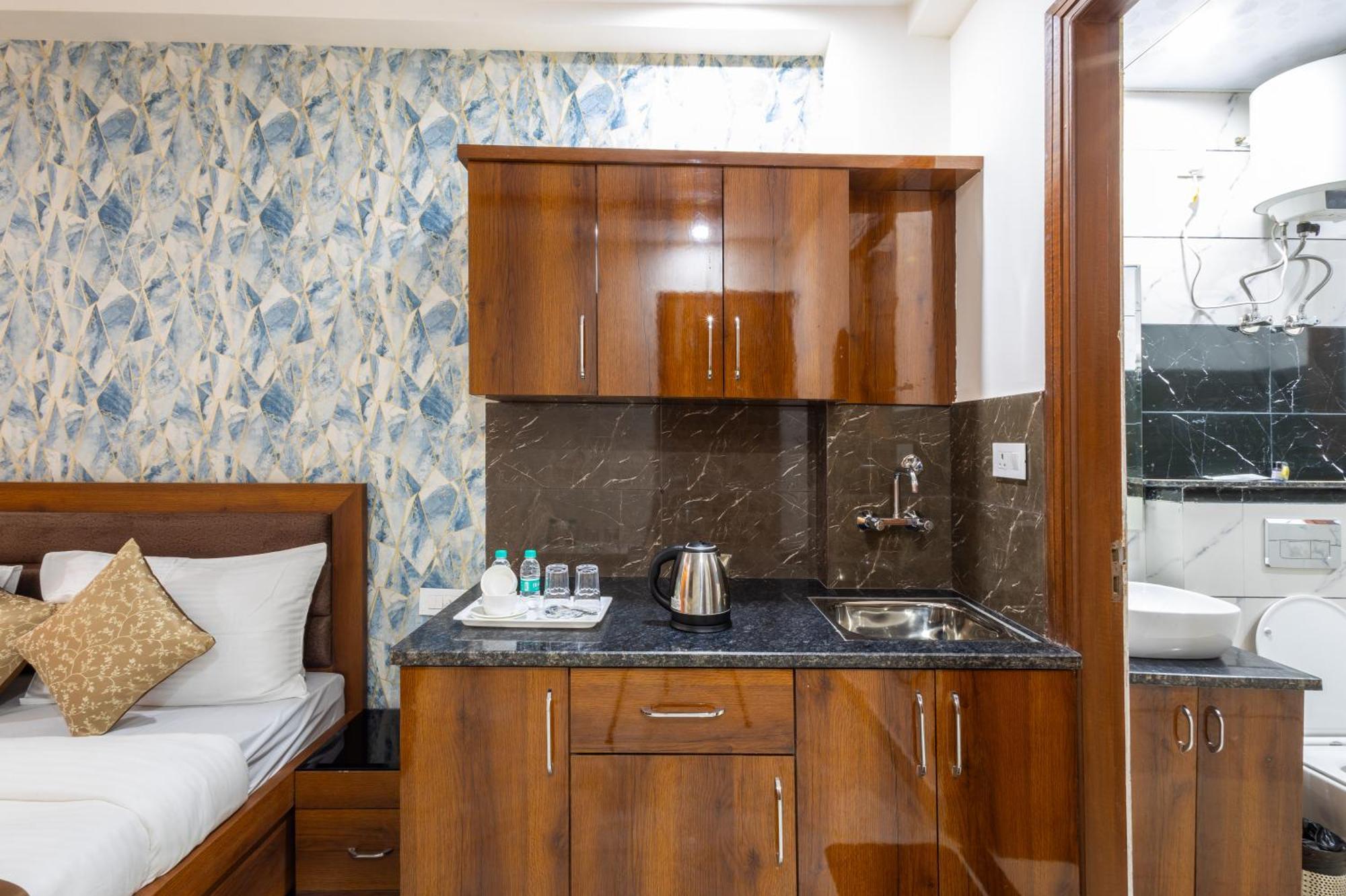 Gill Comfort - Close To Medanta, Artemis And Fortis Hospital 4*