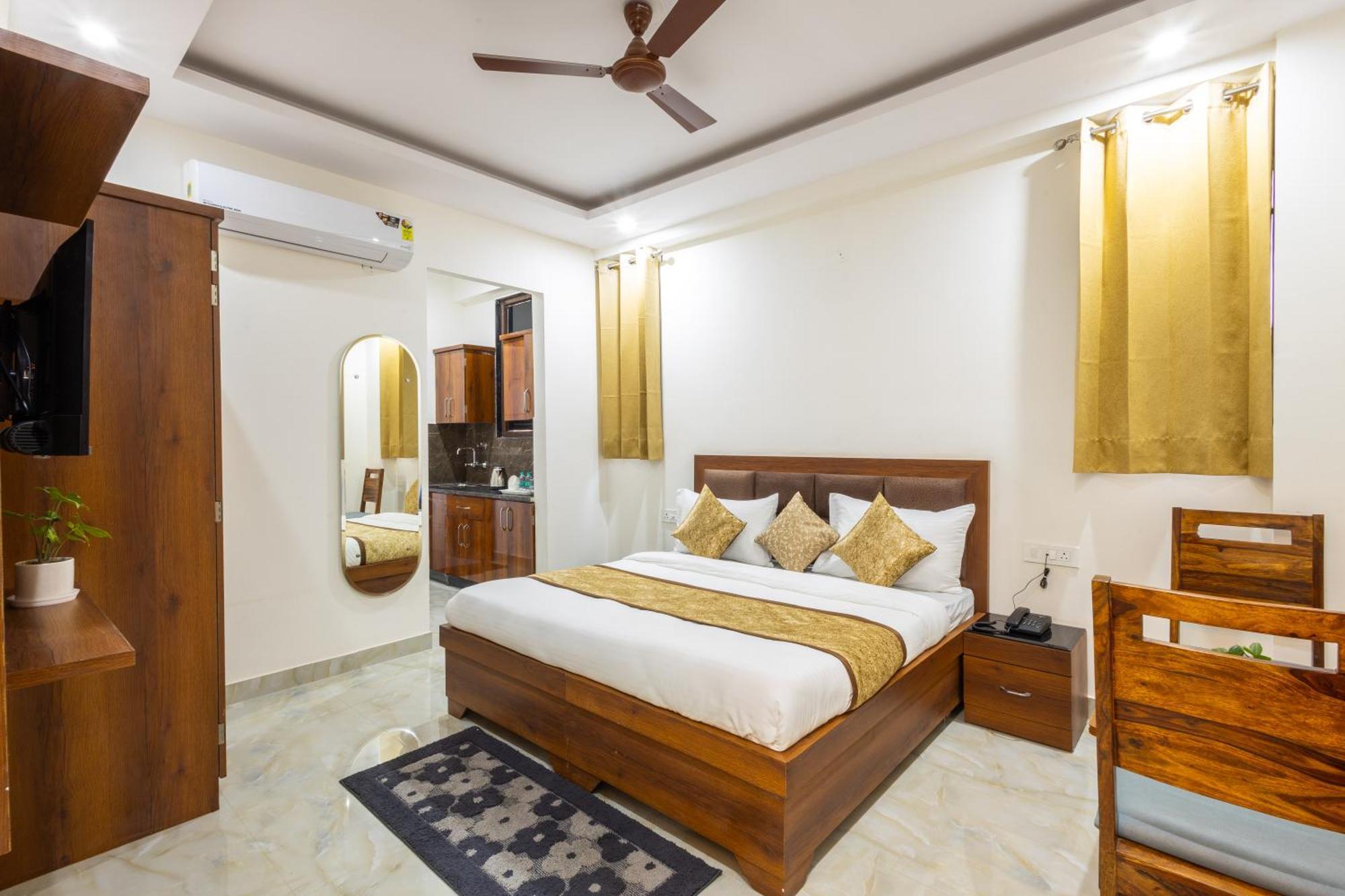 Gill Comfort - Close To Medanta, Artemis And Fortis Hospital 4* Gurgaon