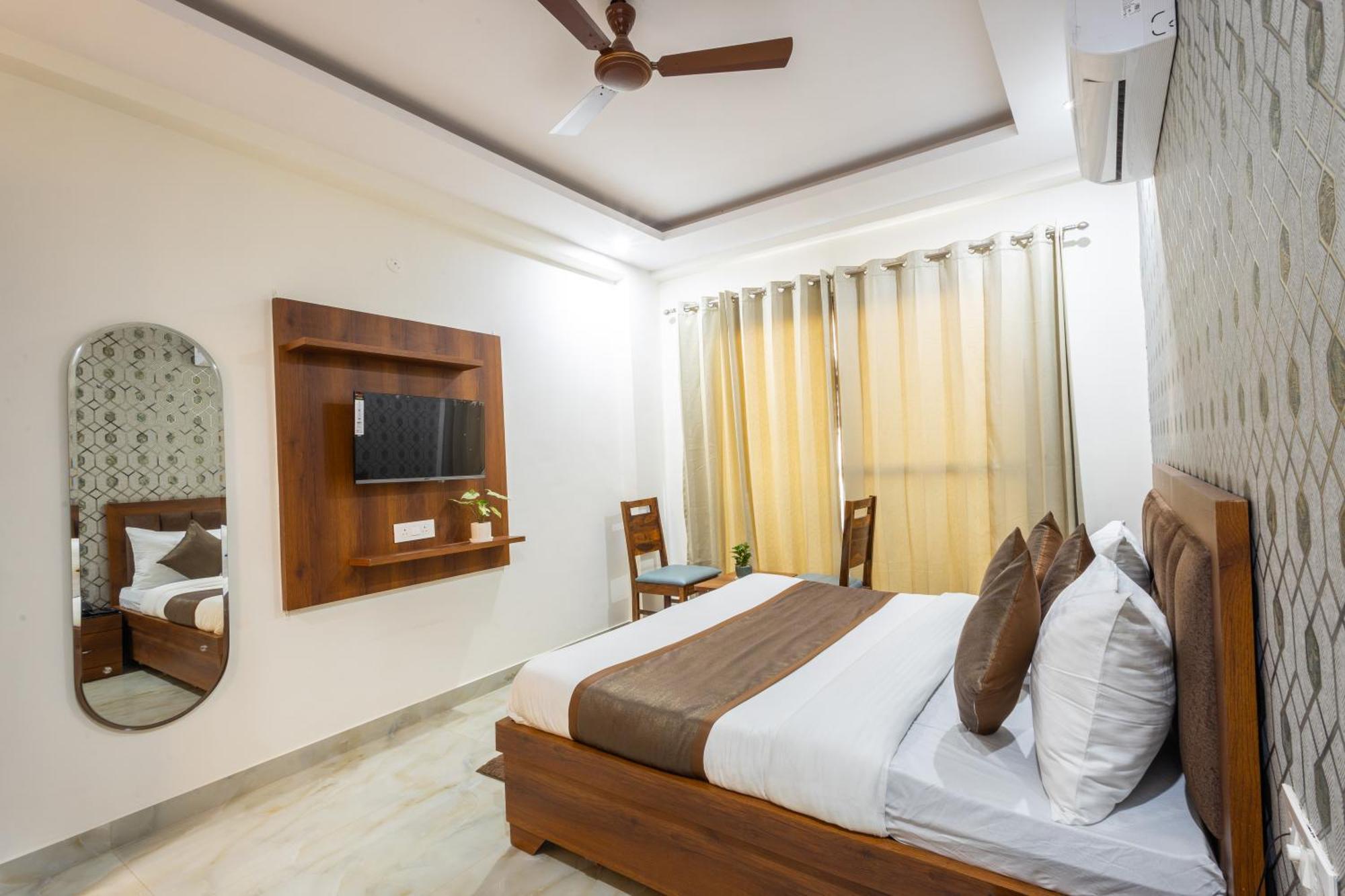 Gill Comfort - Close To Medanta, Artemis And Fortis Hospital Hotel