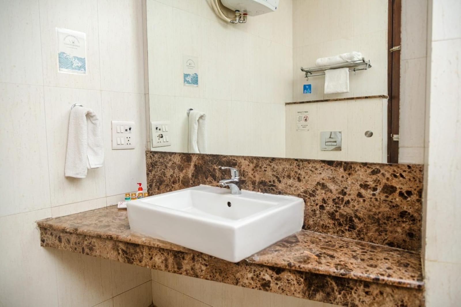 Vamsor Heights 30 Hotel 3*