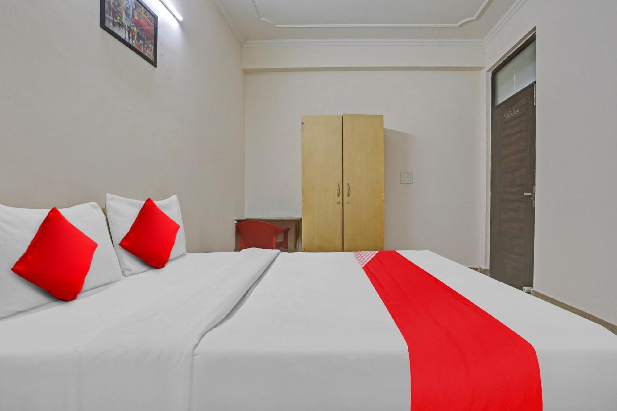 Hotel O Stanley Falls Hotel Gurgaon