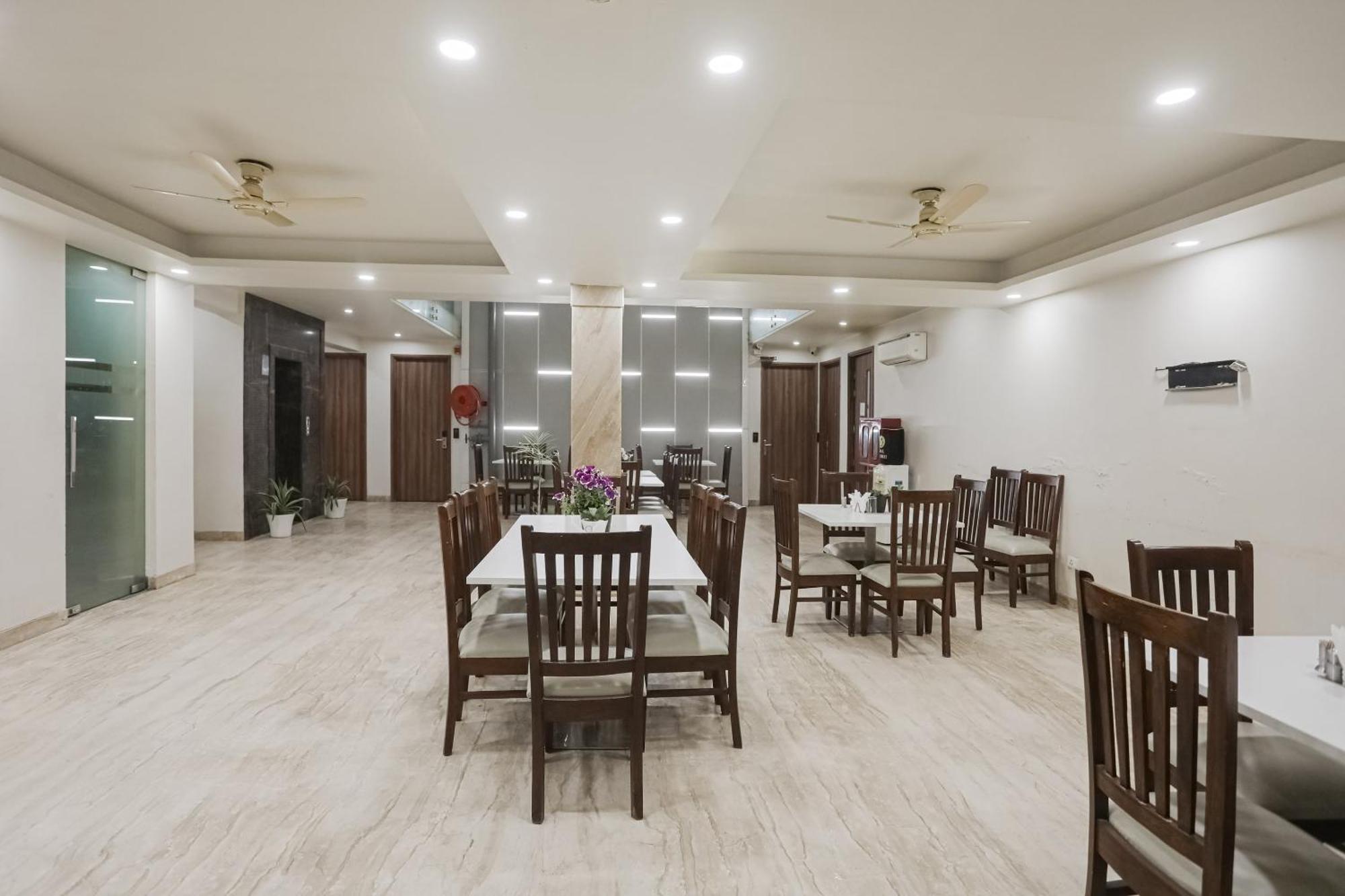 Townhouse The Amv 4* Gurgaon