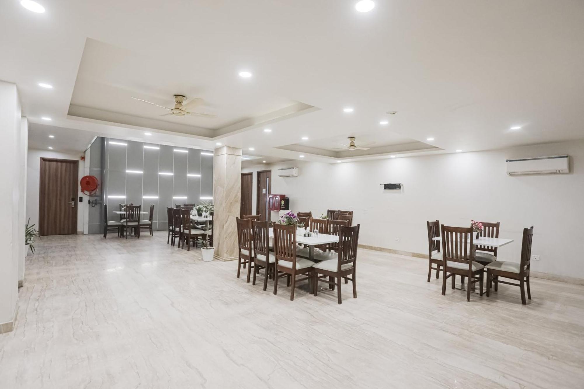 Hotel Townhouse The Amv Gurgaon