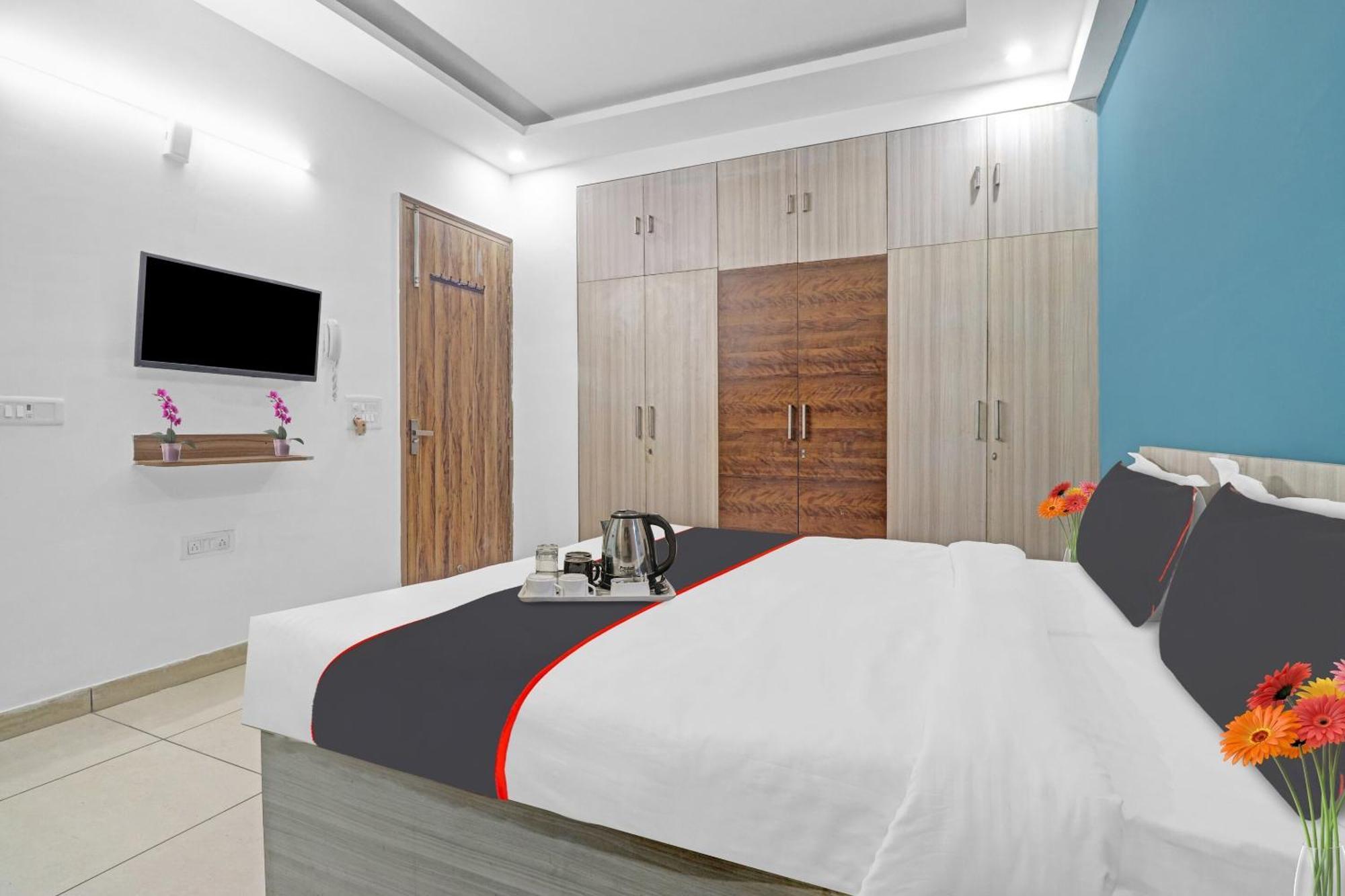 Hotel Capital O Maharaja Gurgaon