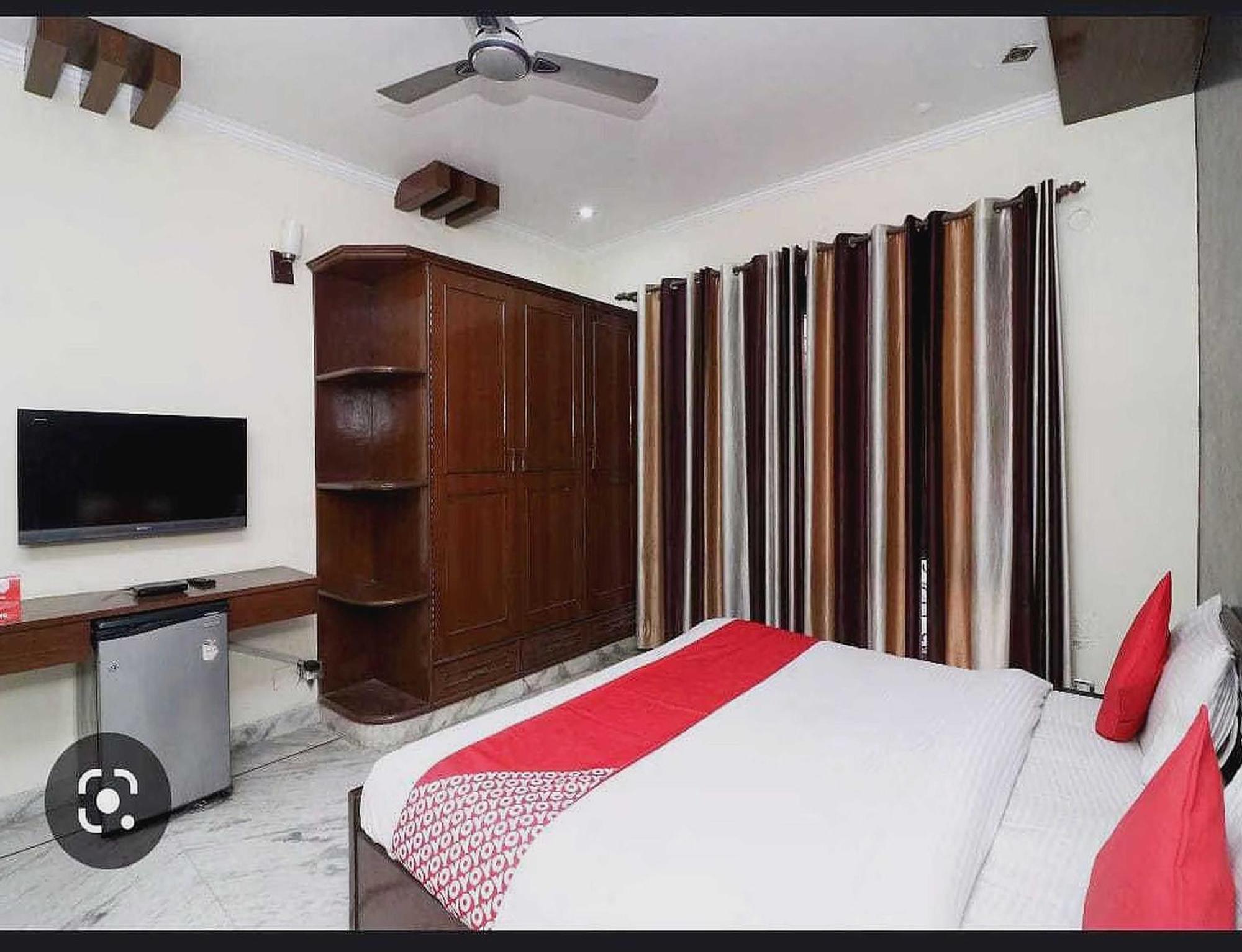 O Residency 3* Gurgaon