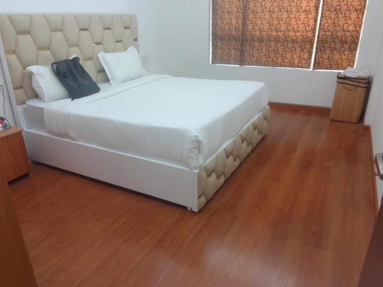 Luxury Living Expert Fully Furnished Gurgaon