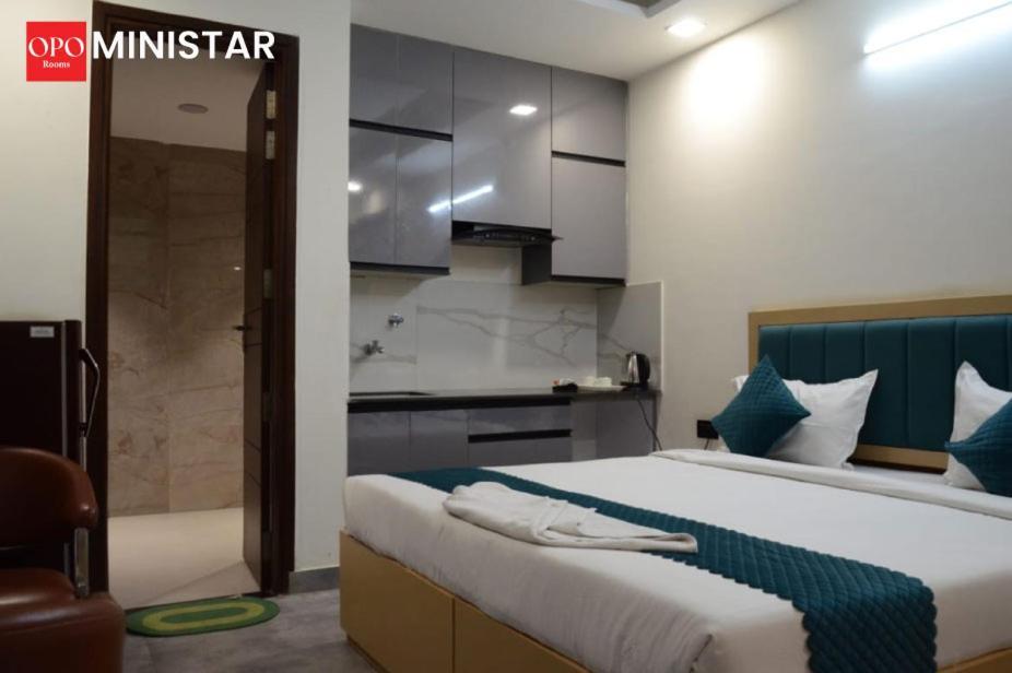 Opo Ministar-003 3*