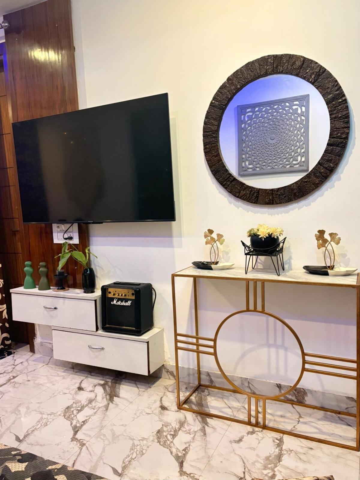 3bhk With The Terrace Apartment