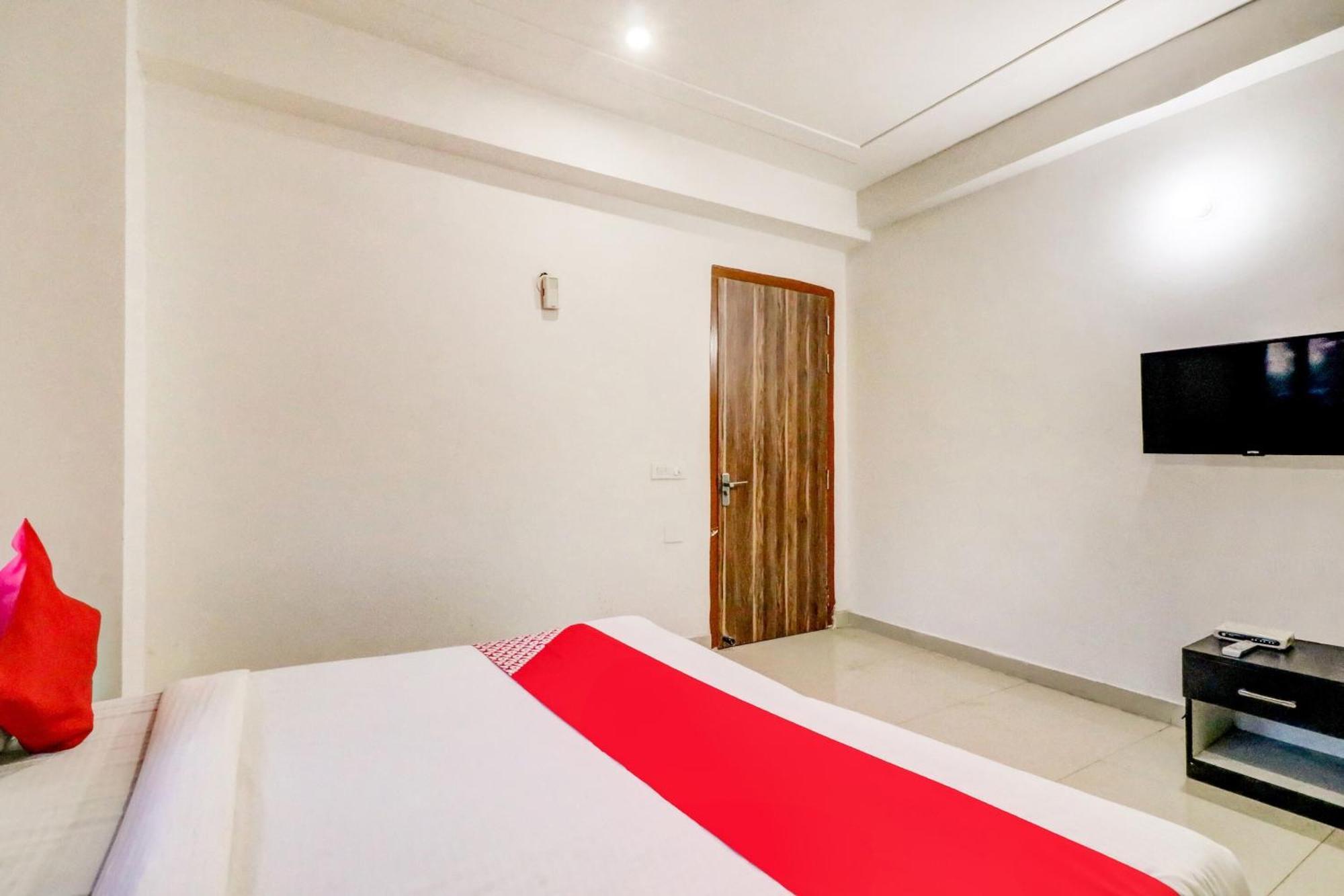 O Shivaay Residency Hotel *