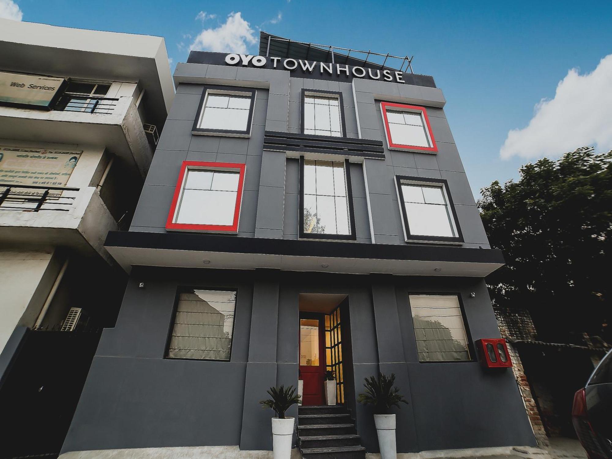 Collection O Townhouse 069 Hotel