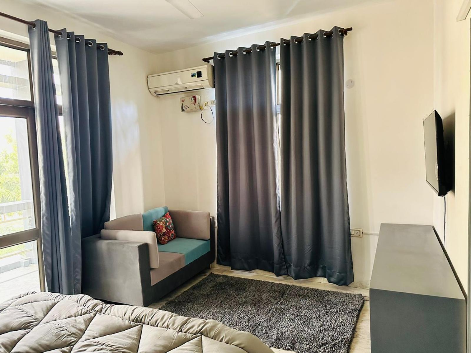 Upshelters Apartment