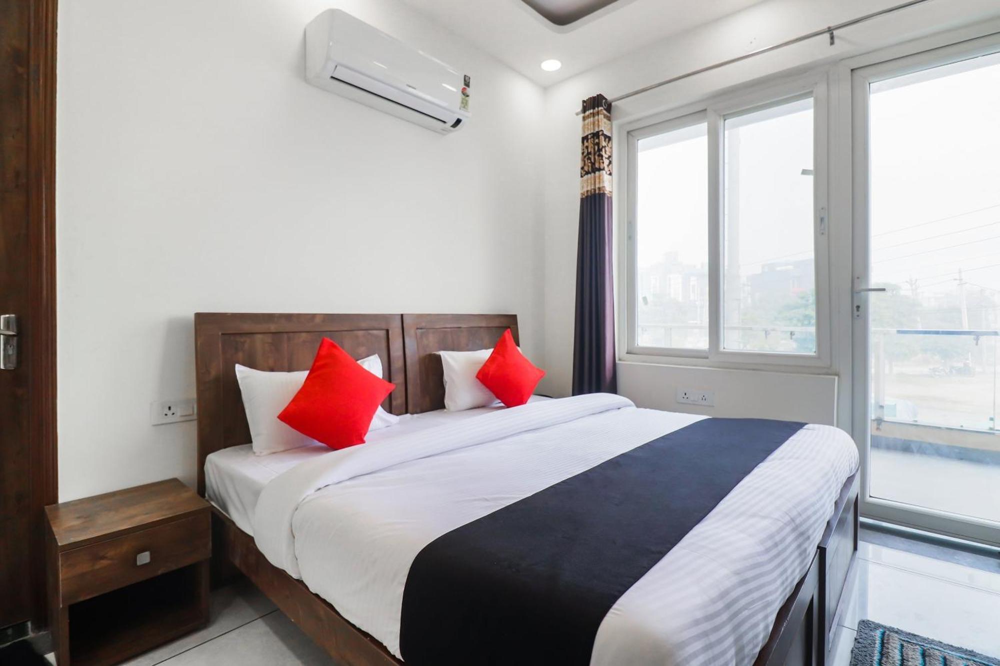 Collection O Leaf Residency Hotel Gurgaon