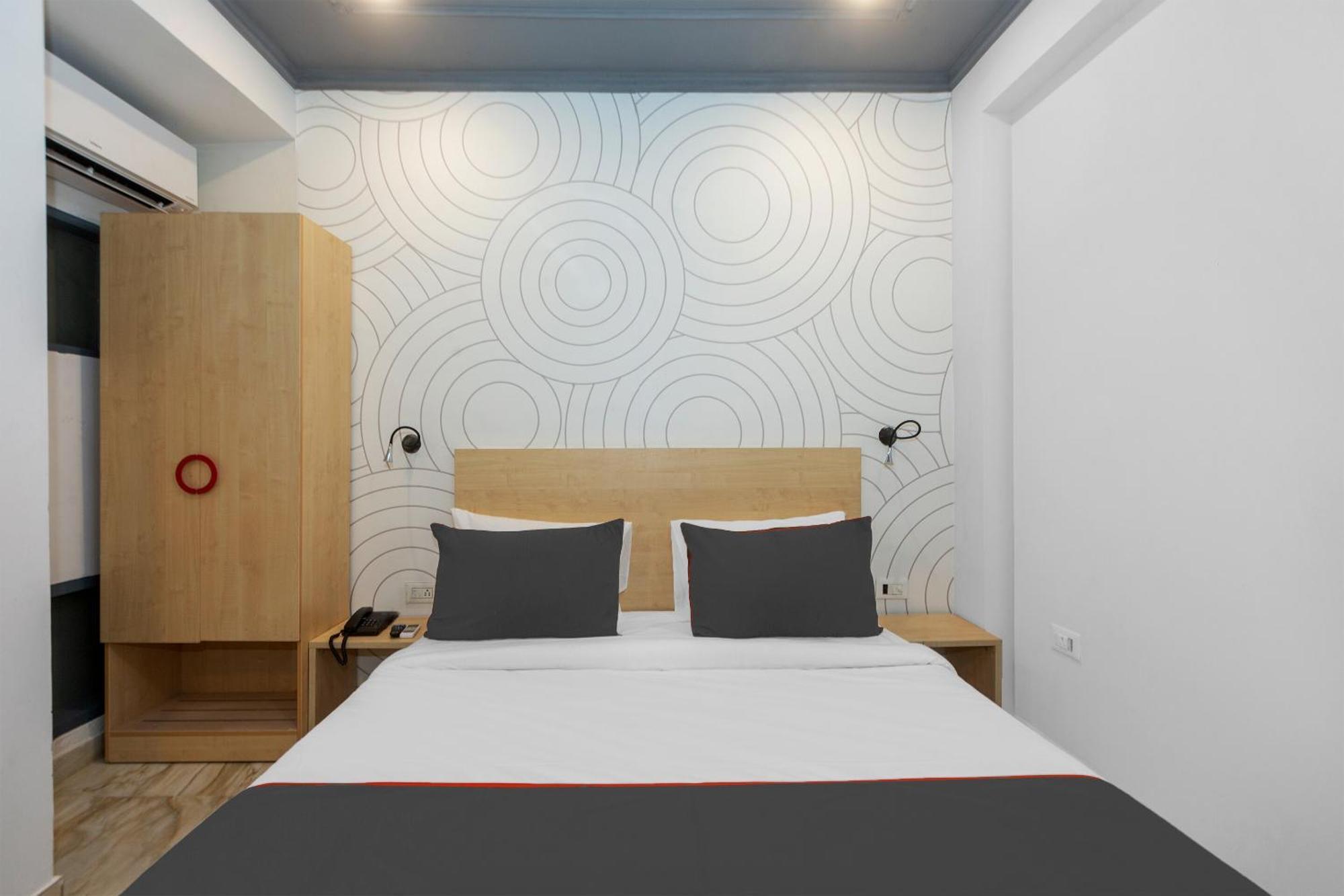 Royal Spark 3*