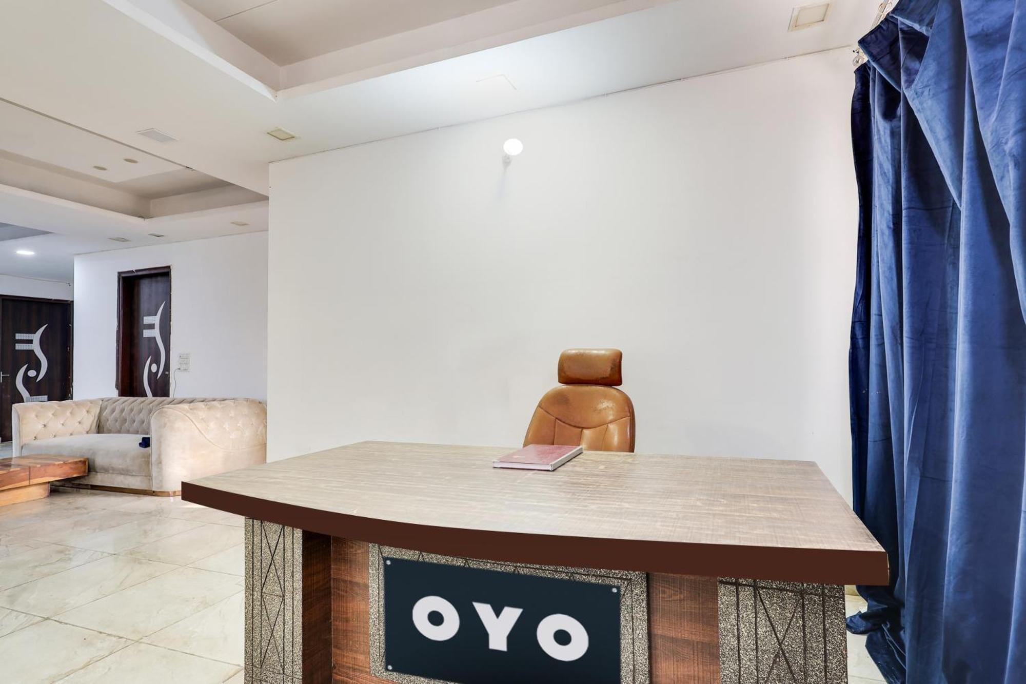 O Circle Residency Hotel Gurgaon