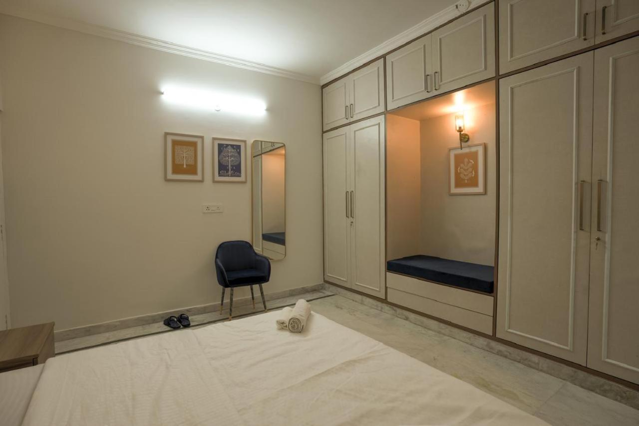 Apartment 2bhk Luxury Near Phase 1 Metro Station
