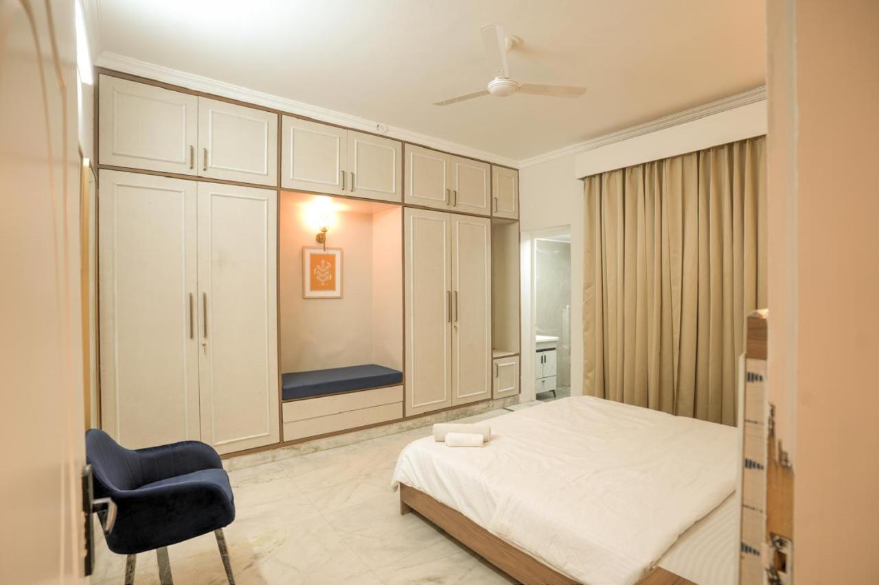 Apartment 2bhk Luxury Near Phase 1 Metro Station Gurgaon