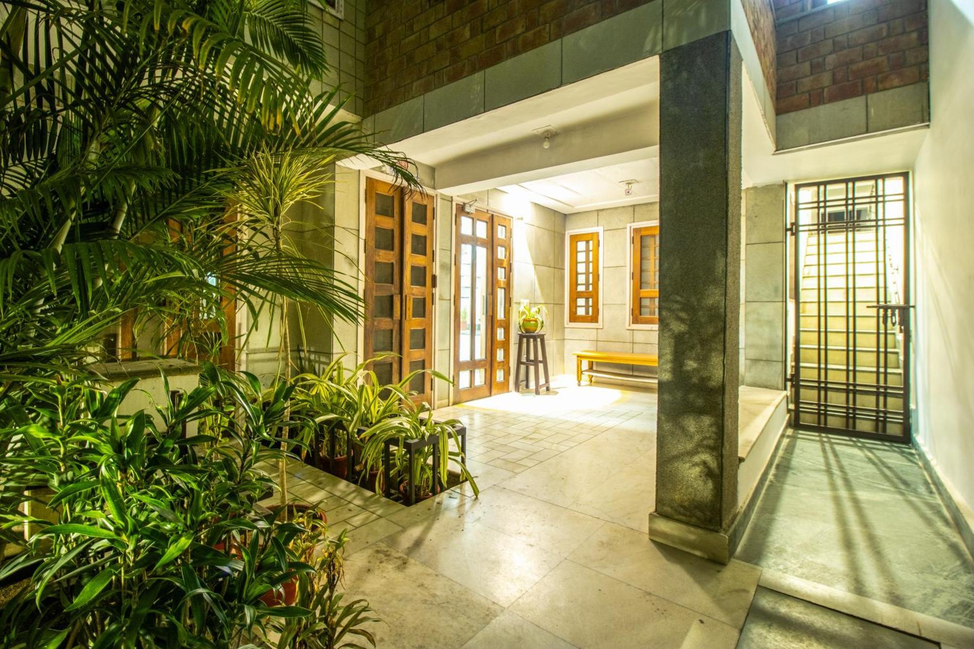 Villa Opulent Antique 6br Independent In Gurugram Gurgaon