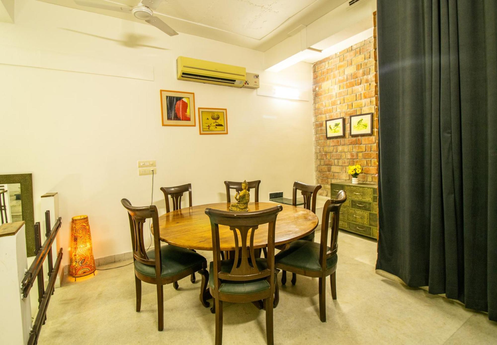 Opulent Antique 6br Independent In Gurugram *