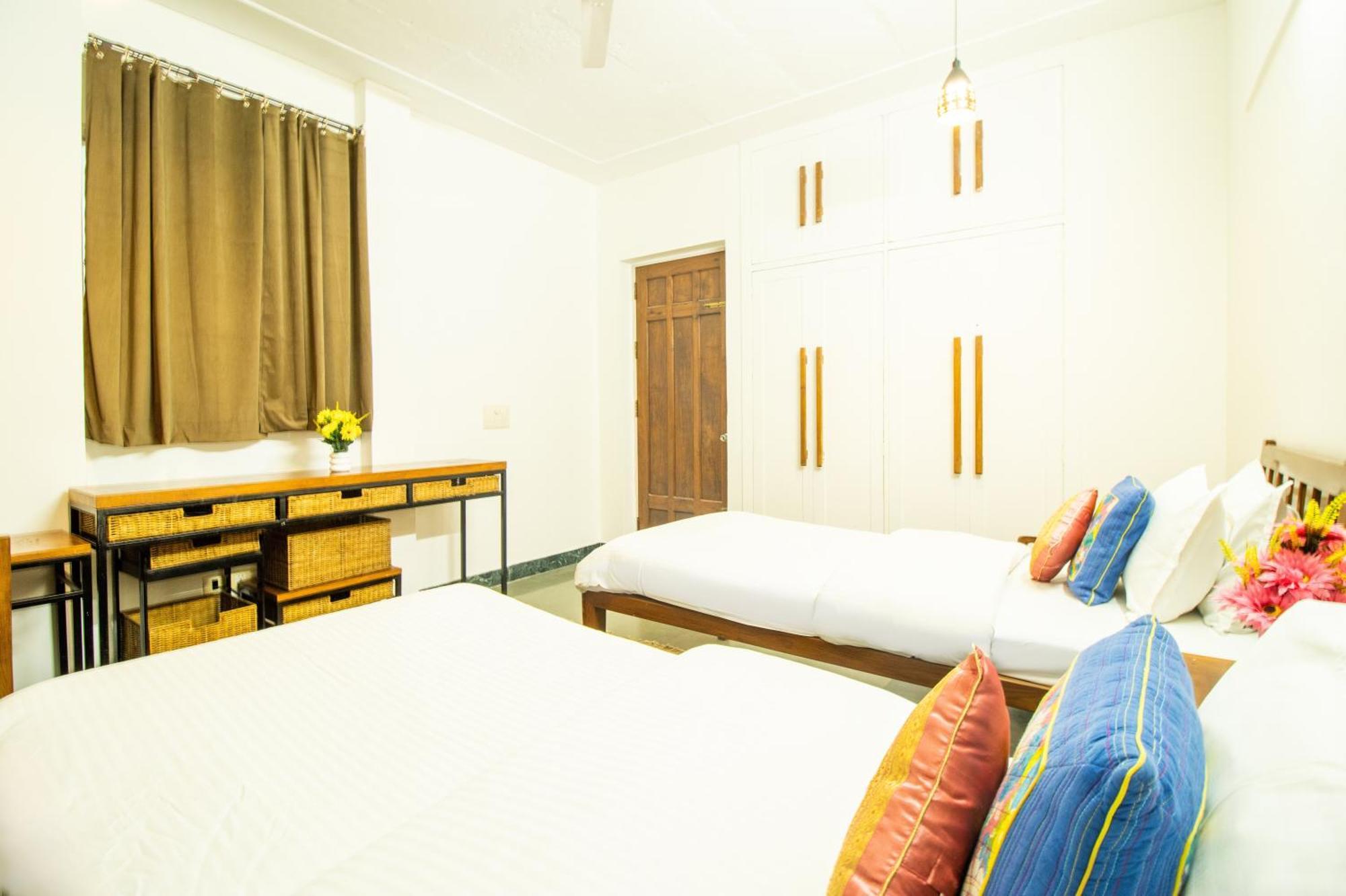 Villa Opulent Antique 6br Independent In Gurugram Gurgaon