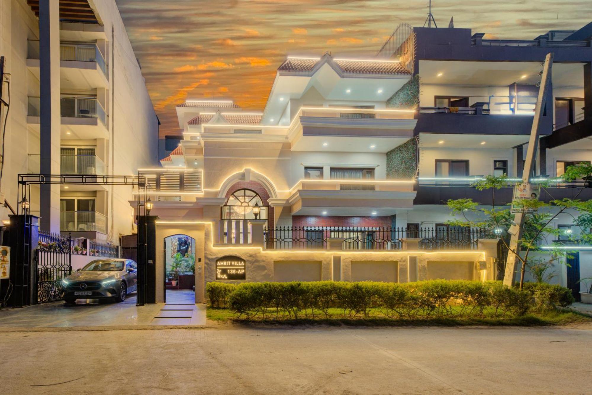 Amrit And Banquet Medanta Hospital Medicity Hotel Gurgaon