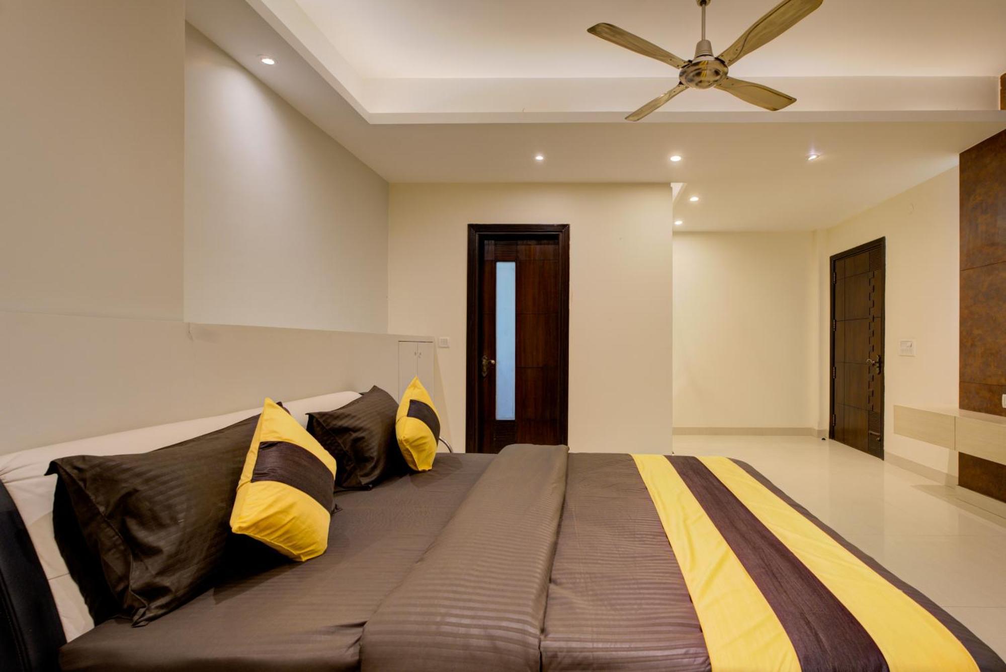 Hotel Amrit And Banquet Medanta Hospital Medicity Gurgaon