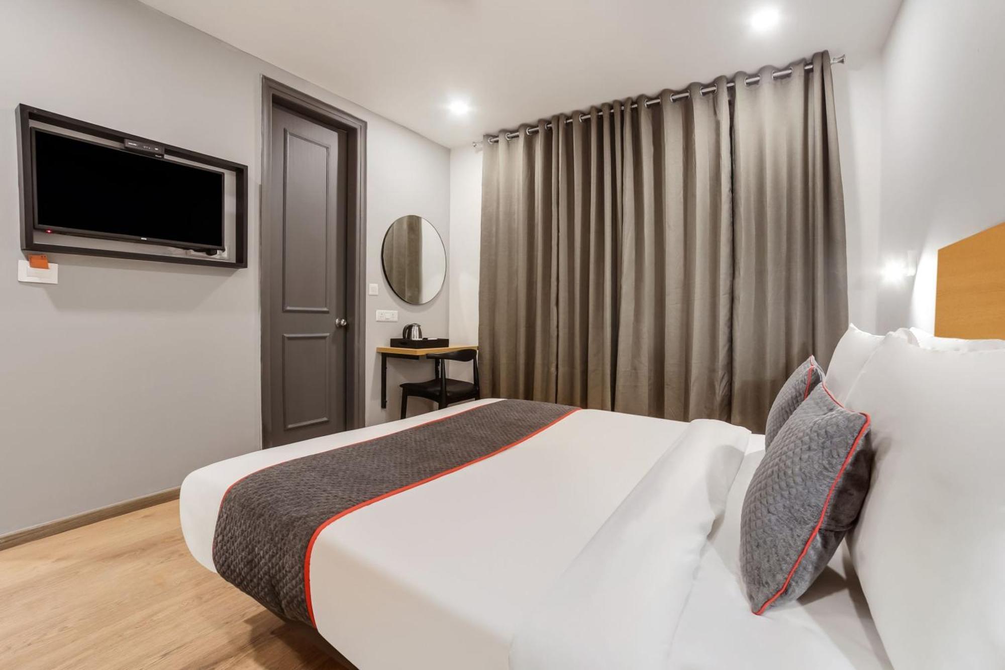 Super Townhouse 158 Near Netaji Subhash Marg Near Appu Ghar 4* Gurgaon