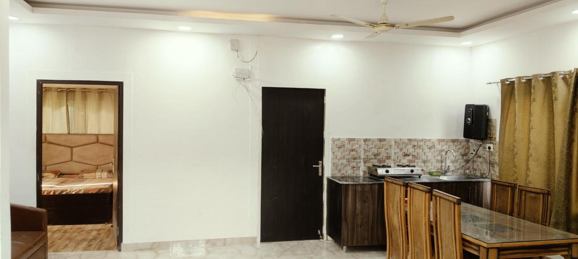 Farm stay Mountain Lux Farm For Parties Gurgaon
