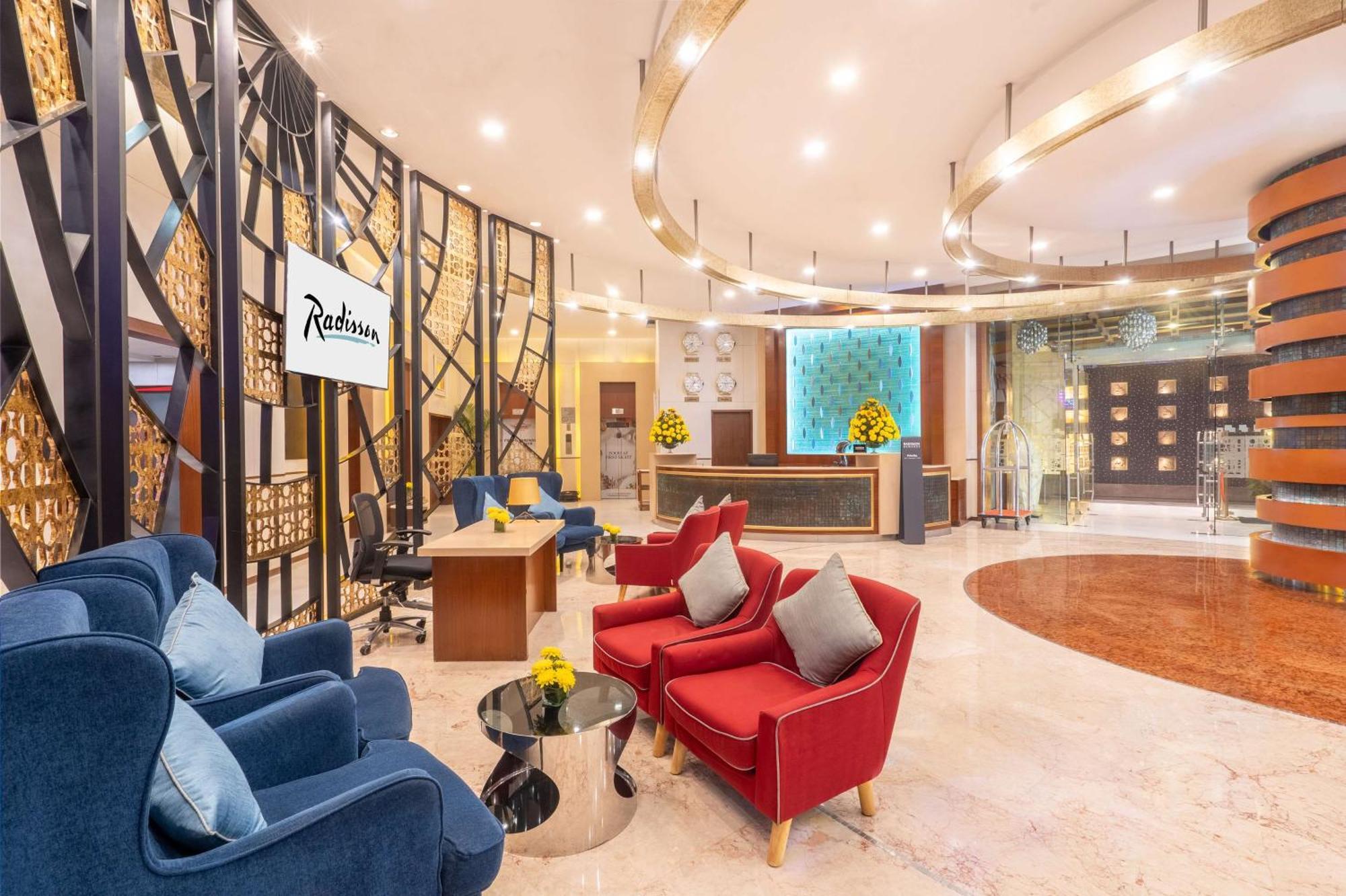 Radisson Gurugram Sohna Road Center 5* Gurgaon