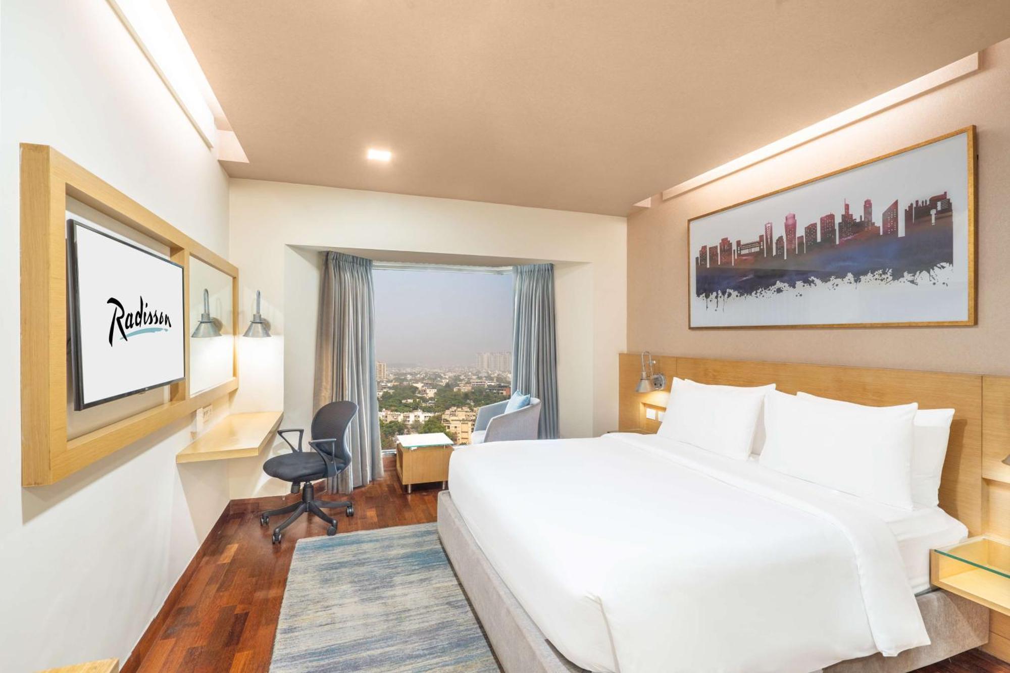 Radisson Gurugram Sohna Road Center Gurgaon
