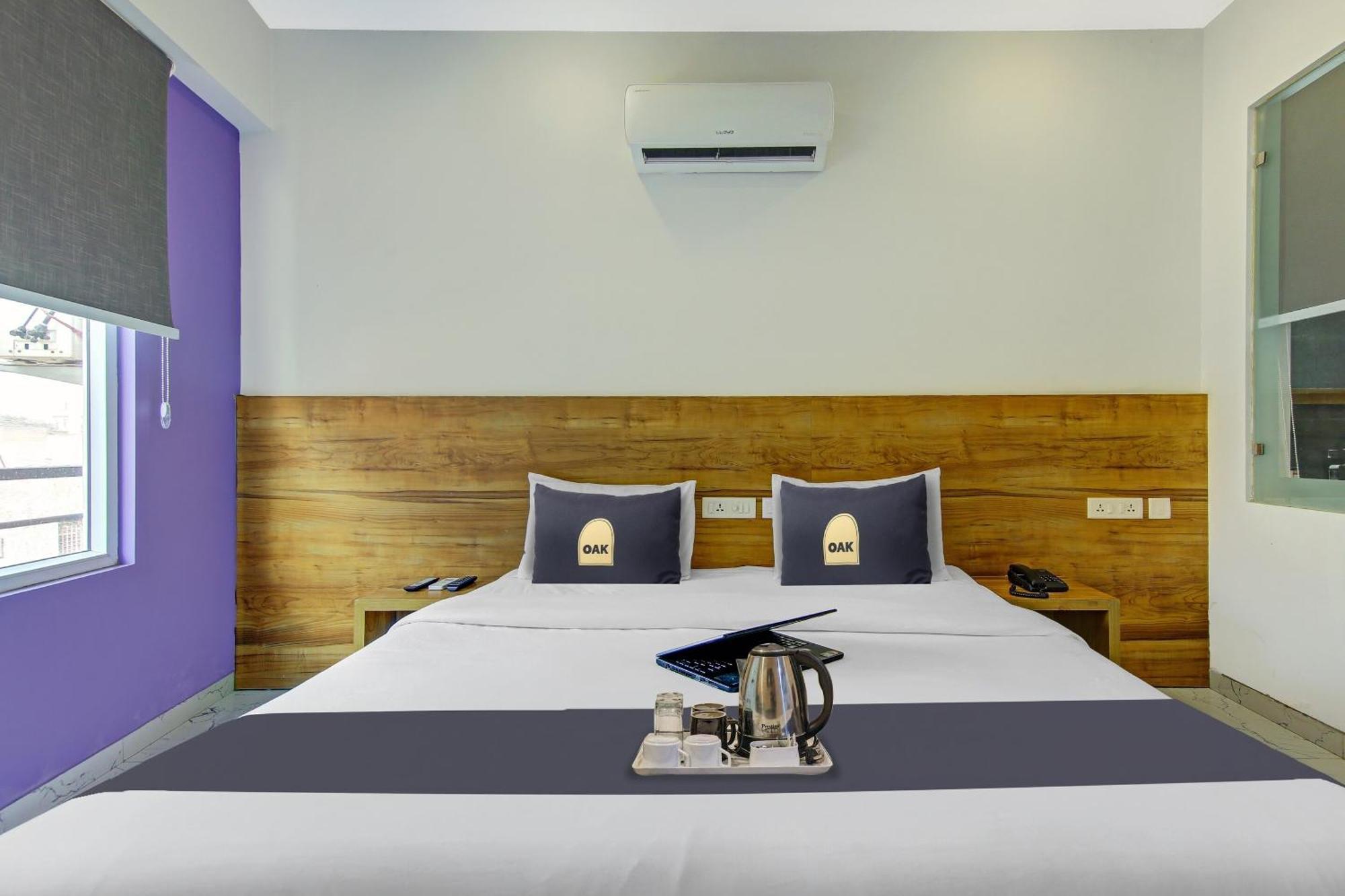 Super Townhouse Geetanjali 4*