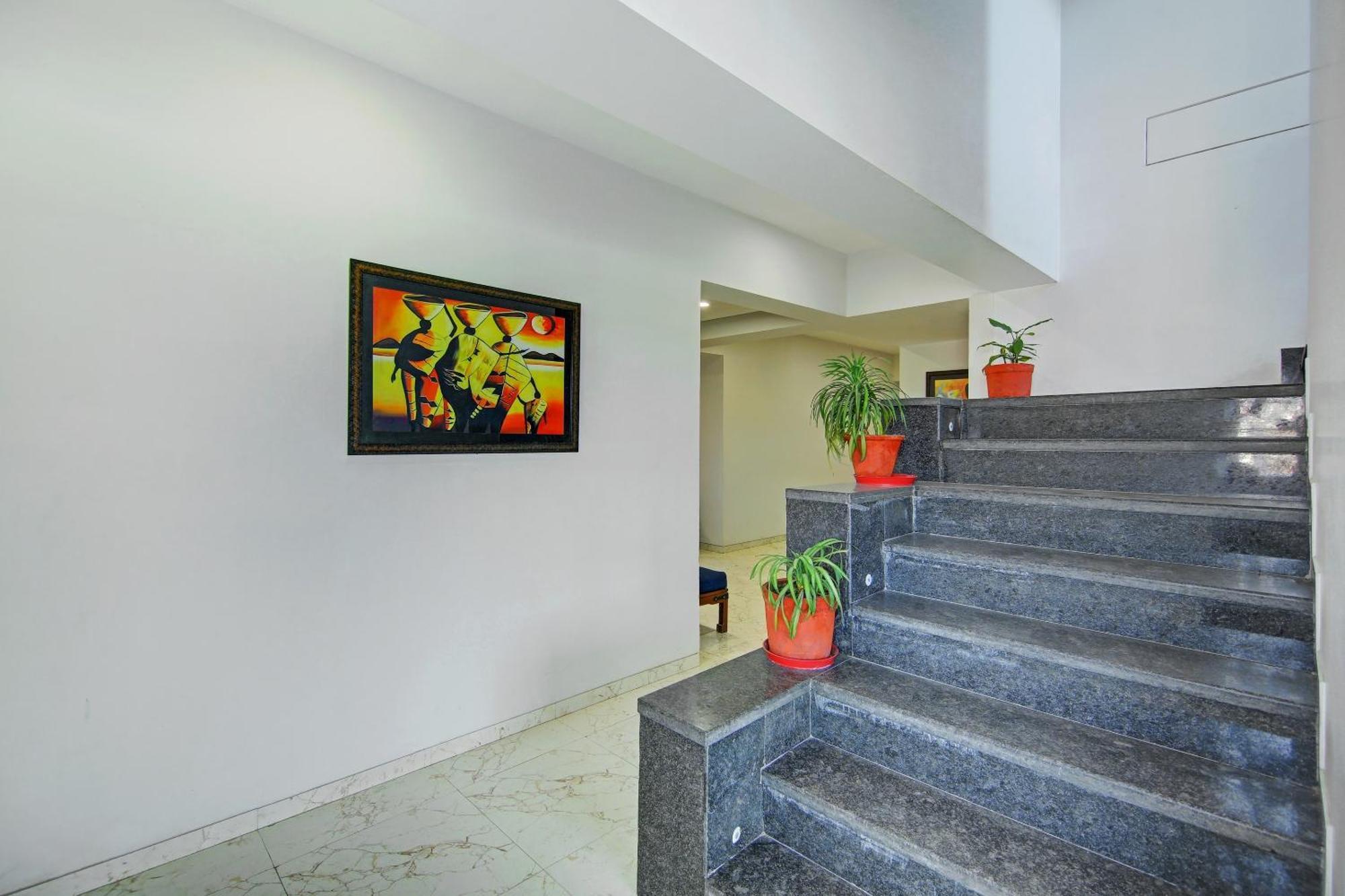 Super Townhouse Geetanjali