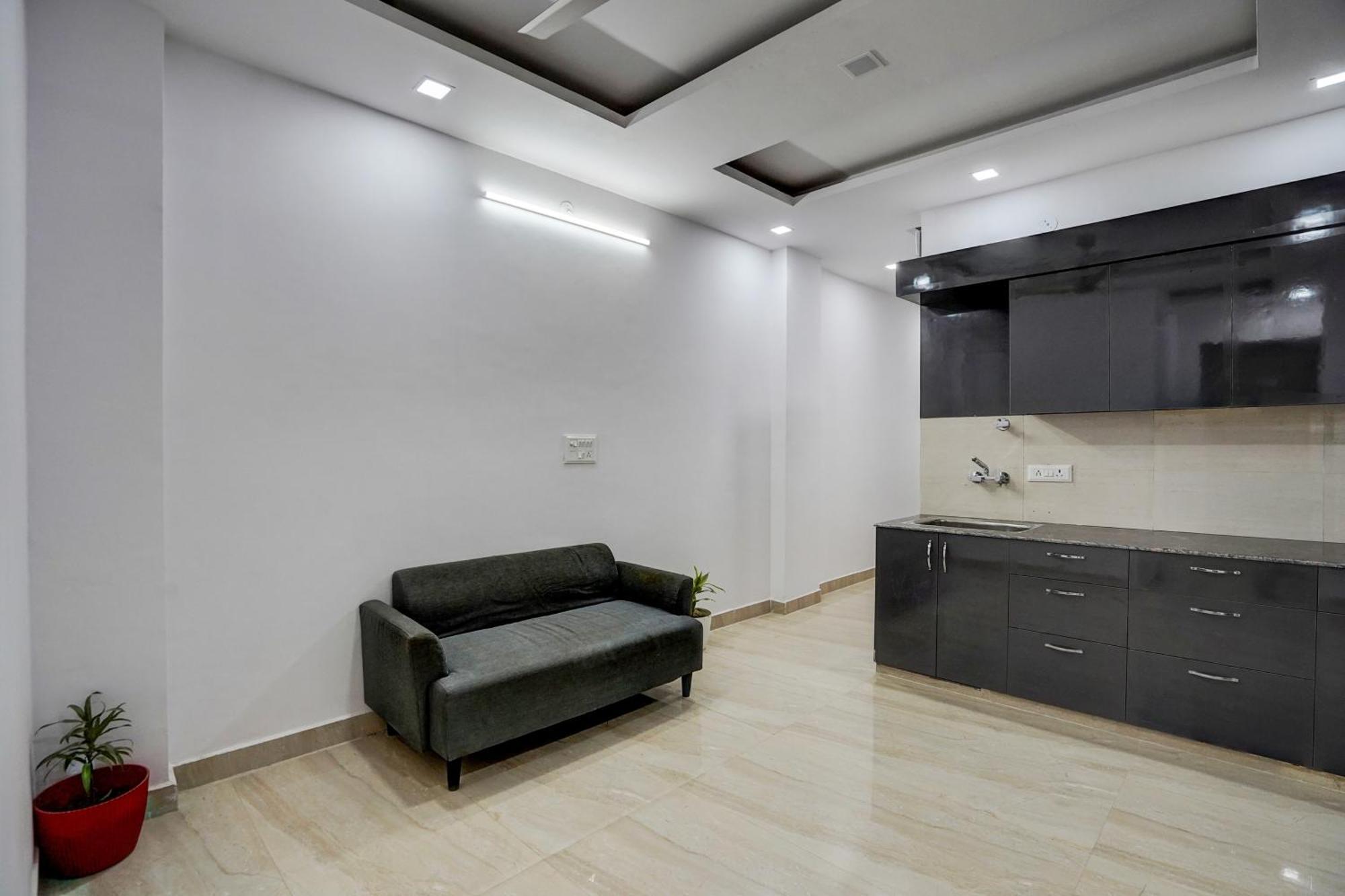 Hotel Townhouse Cloud Bay Gurgaon