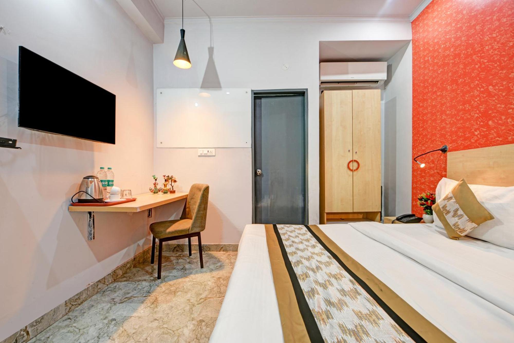 Hotel Royal Spark Inn1 - Medicity Gurugram, Near Medanta Hospital *