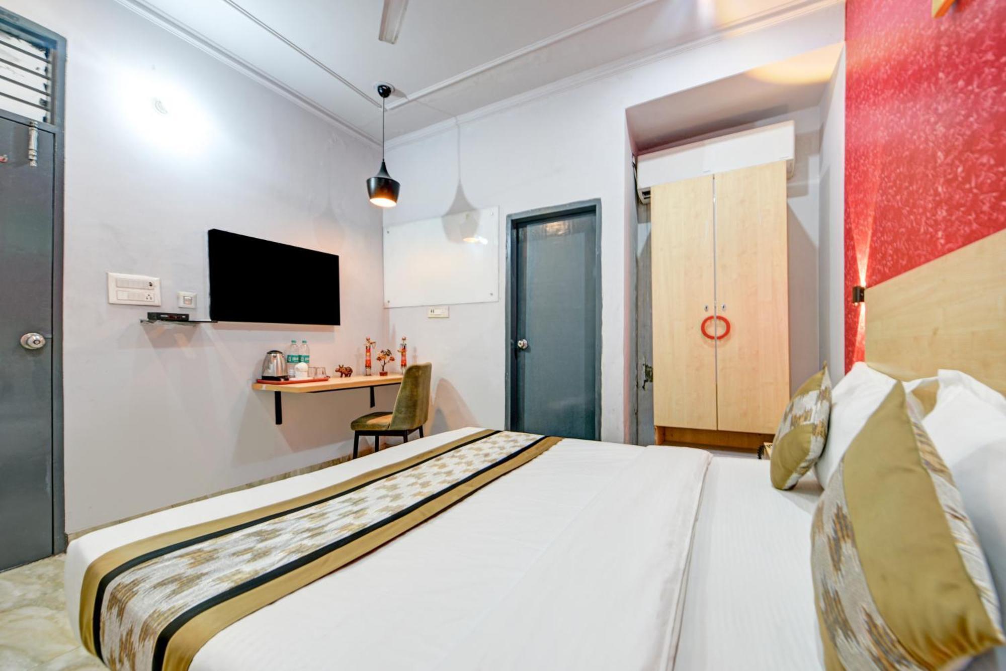 Royal Spark Inn1 - Medicity Gurugram, Near Medanta Hospital Hotel