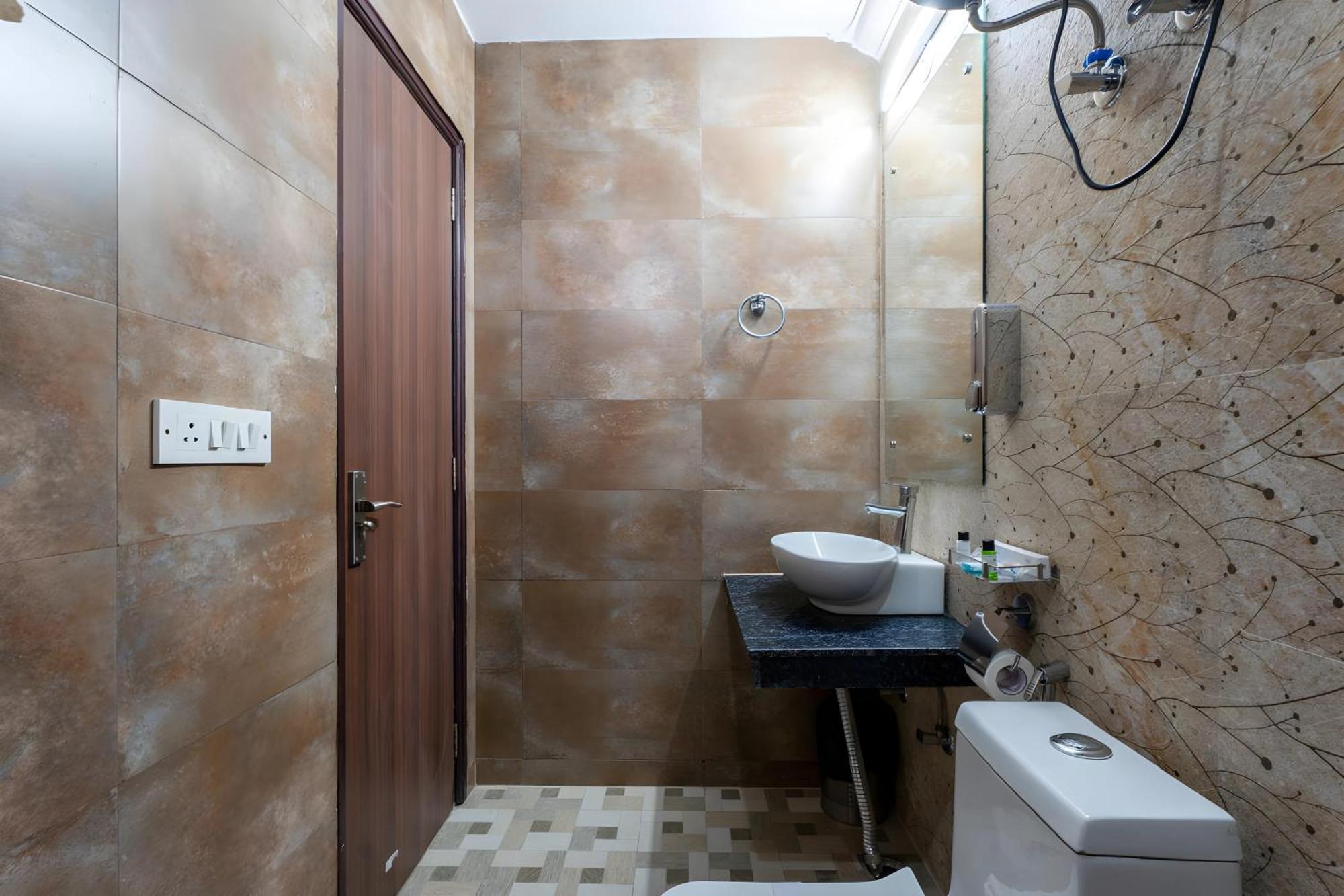 Cozystays 4* Gurgaon