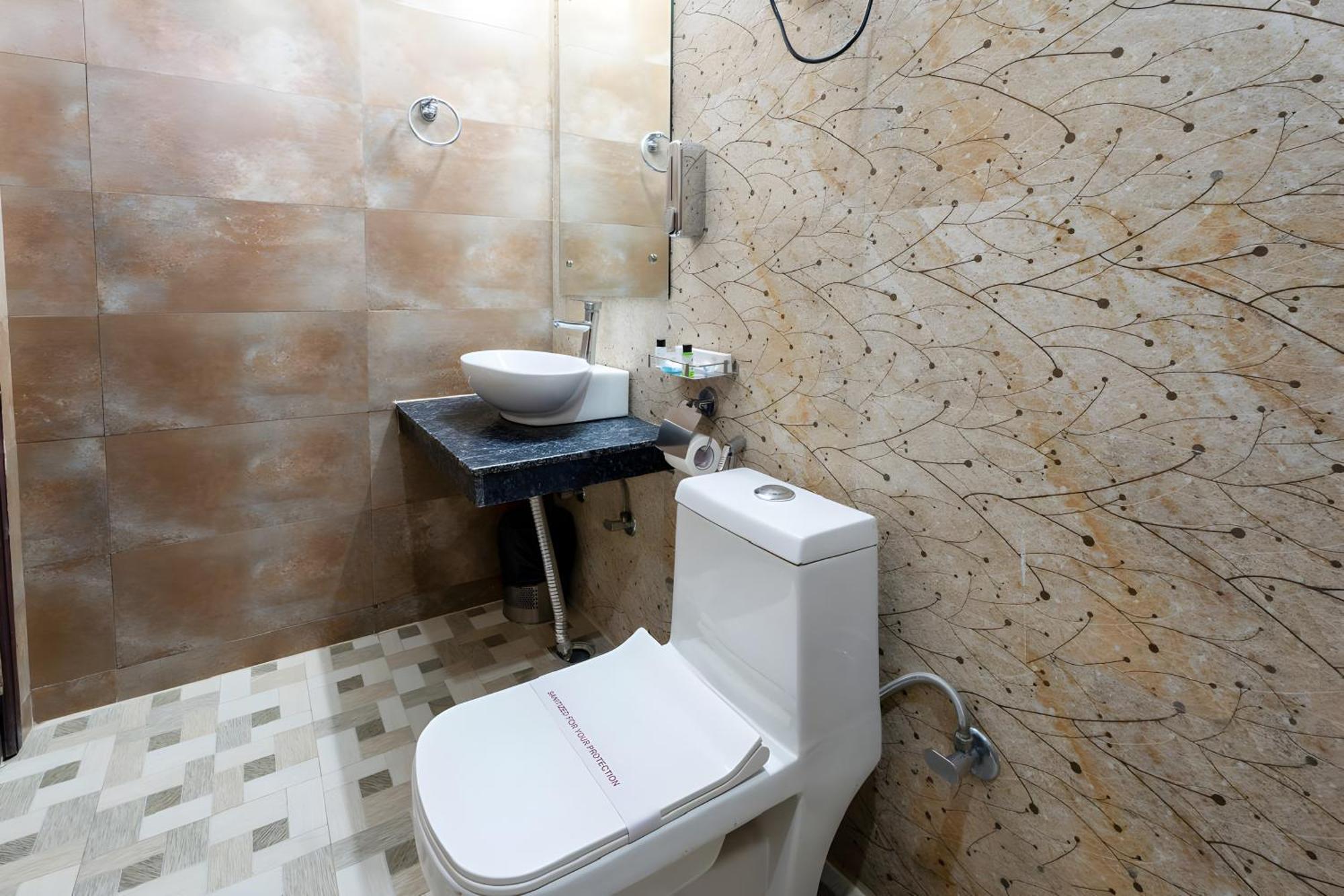 Hotel Cozystays Gurgaon
