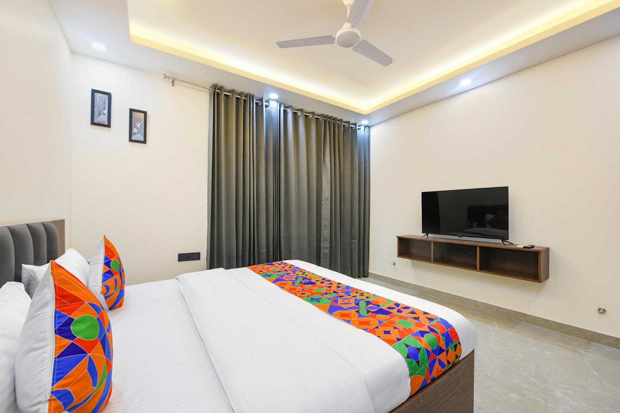 Hotel Fabhotel Rr Premium - Near Medanta Hospital Gurgaon